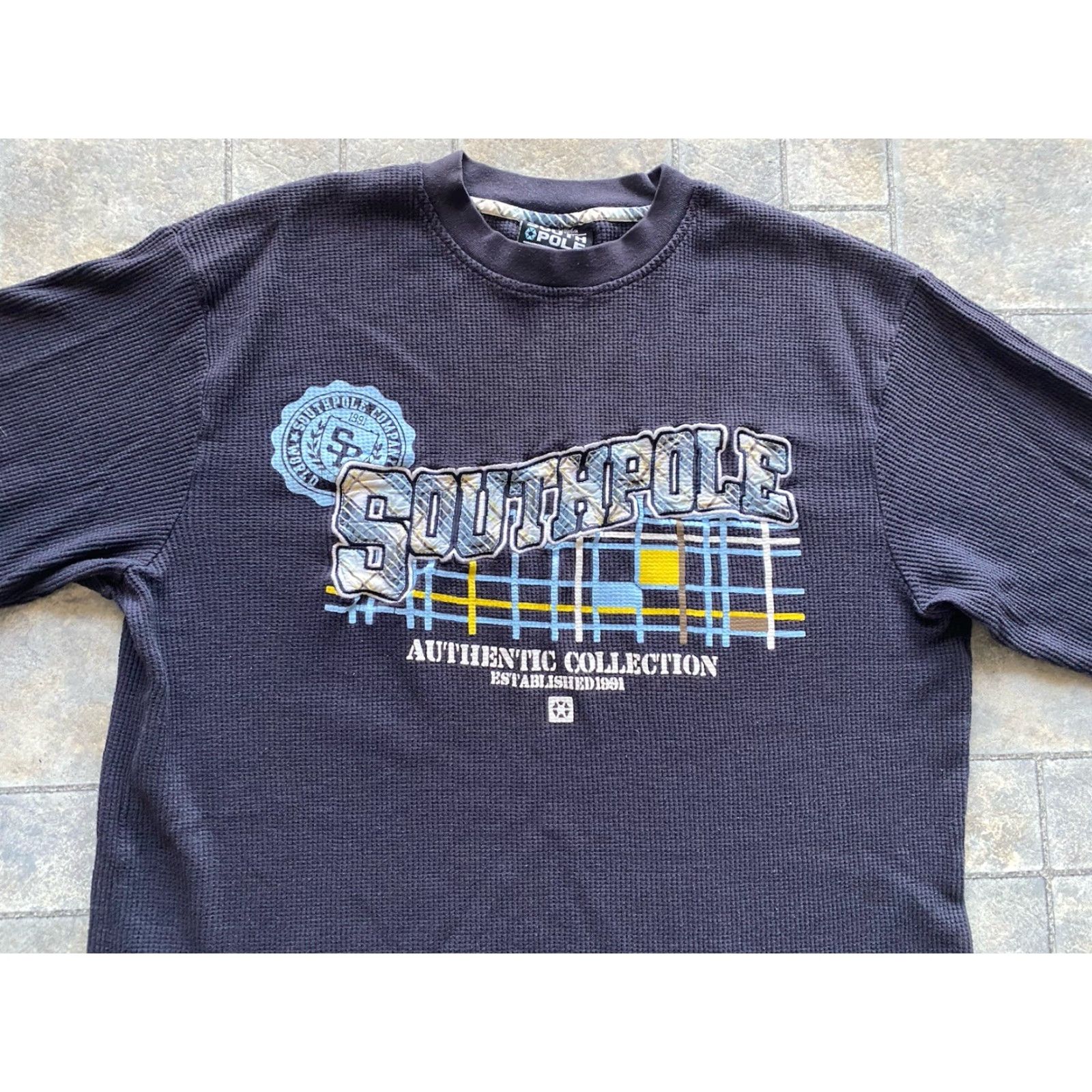 Southpole Southpole Thermal Long Sleeve Shirt Men’s XL Men T-Shirt Long Sleeve Regular Color See Photos 90s? Size US XL / EU 56 / 4 - 5 Thumbnail