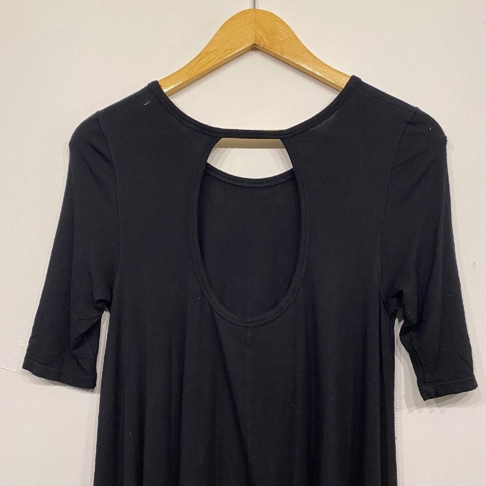 Free People Free People We The Free Black Swingy Short Sleeve Tunic Top Size S / US 4 / IT 40 - 2 Thumbnail