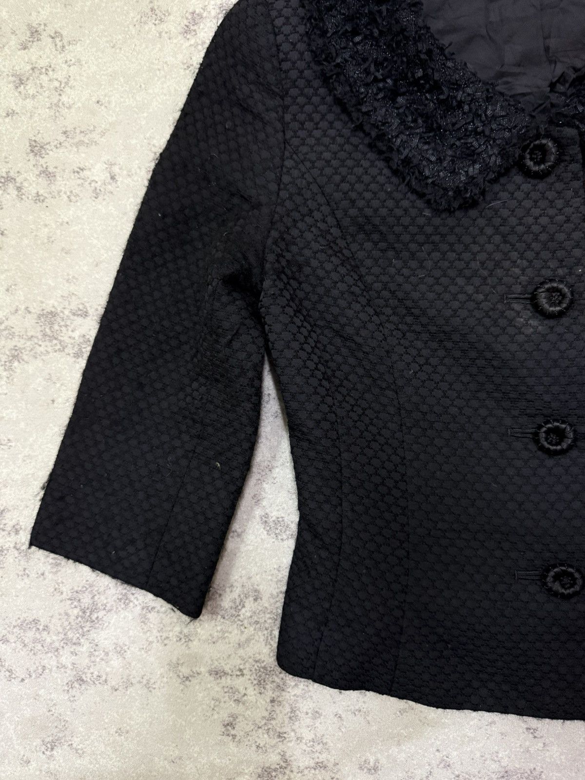 Balmain BALMAIN BLACK TEXTURED JACKET FUR COLLAR THREE QUARTER SLEVE Size XS / US 0-2 / IT 36-38 - 6 Thumbnail