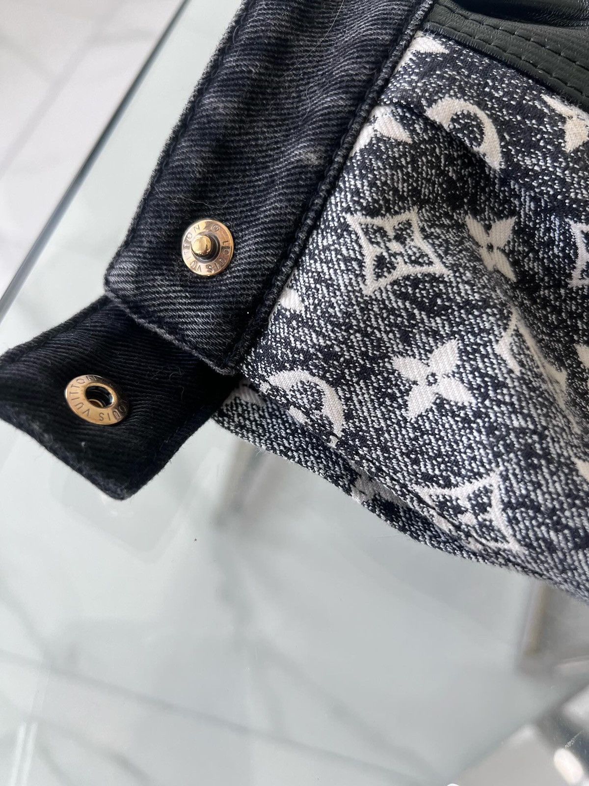 Louis Vuitton Louis Vuitton | Short Monogram Casual Style Denim Size S / US 4 / IT 40 - 25 Thumbnail