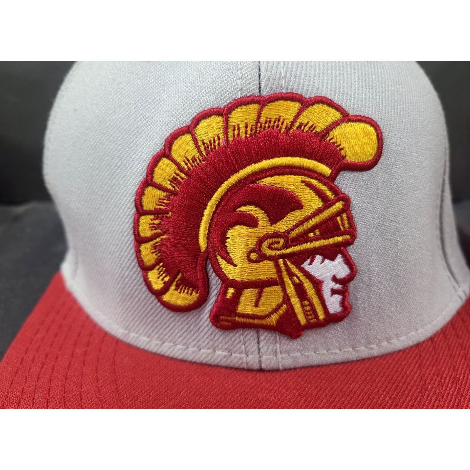 Vintage VINTAGE USC TROJANS AUTHENTIC APPAREL Snapback Cap Hat Size ONE SIZE - 2 Thumbnail