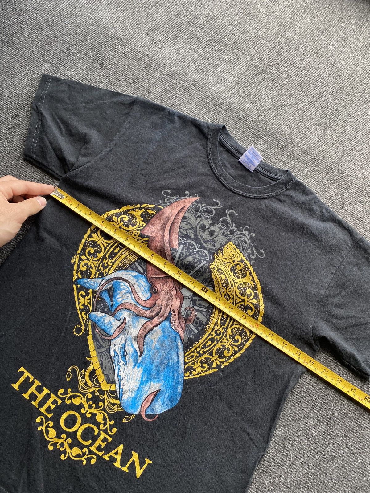 Band Tees 🔥The Ocean Band Tour black tee faded Size US M / EU 48-50 / 2 - 5 Thumbnail