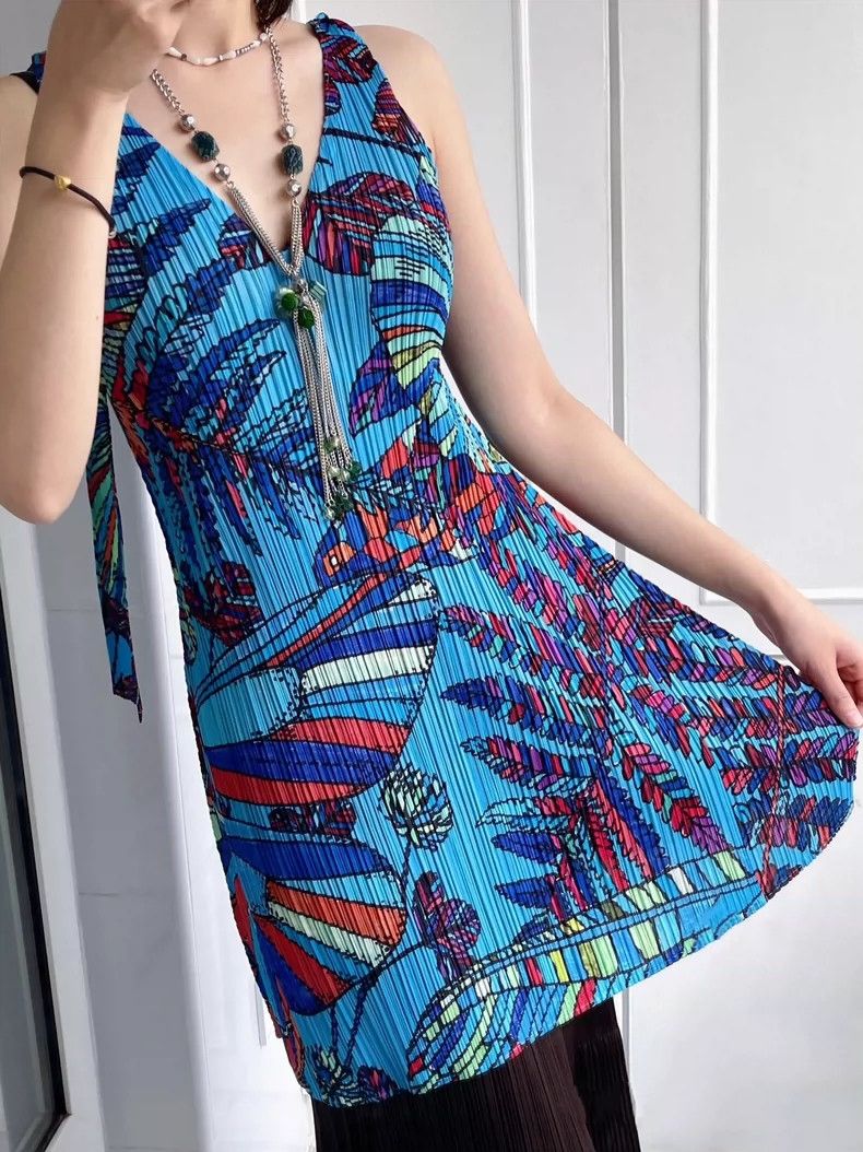 Issey Miyake Issey Miyake size:4 Tropical rainforest butterfly wing hal Size M / US 6-8 / IT 42-44 - 1 Thumbnail