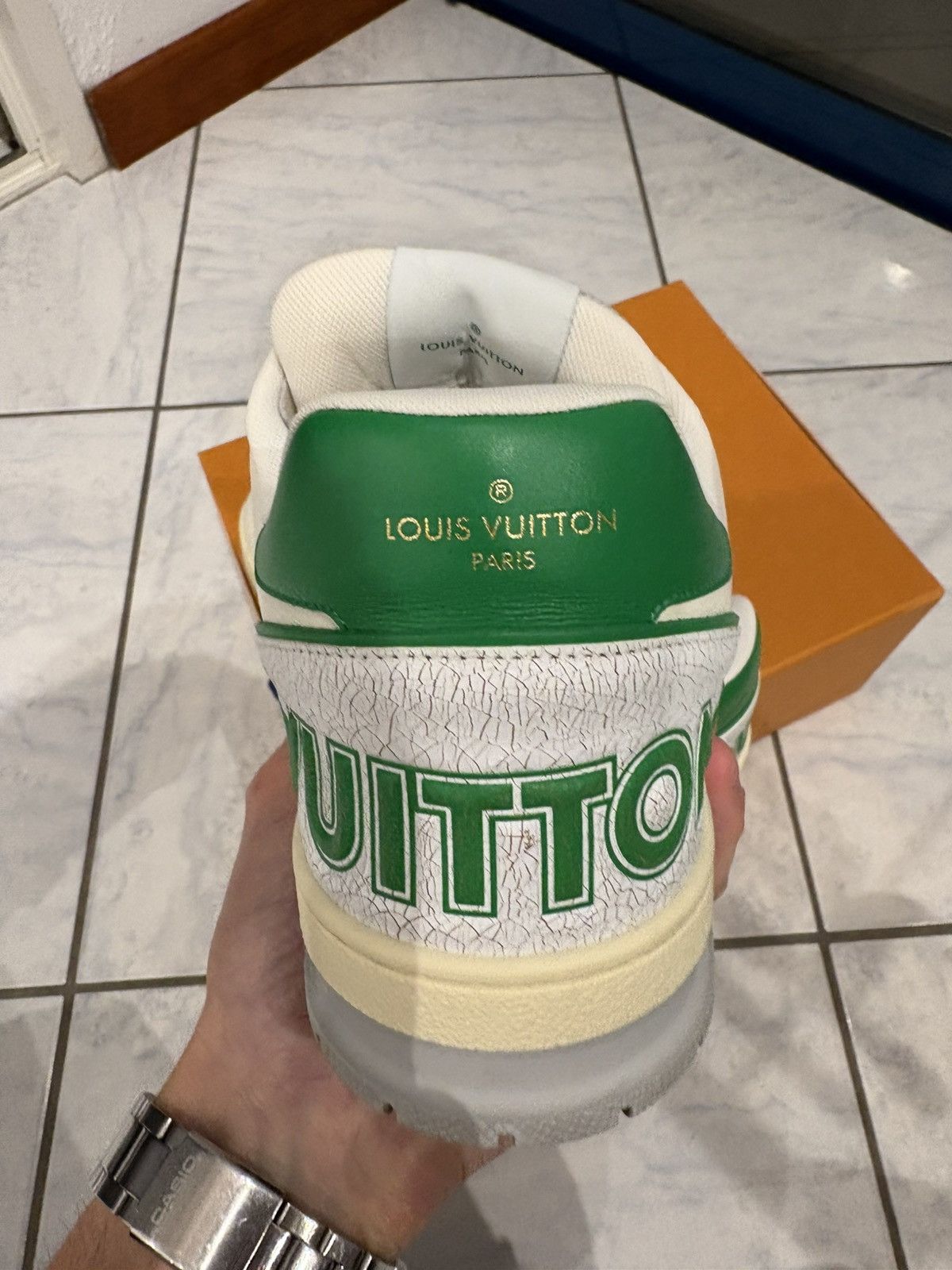 Louis Vuitton Louis Vuitton traîner virgil abloh blanche verte taille 9 US Size US 9 / EU 42 - 8 Thumbnail