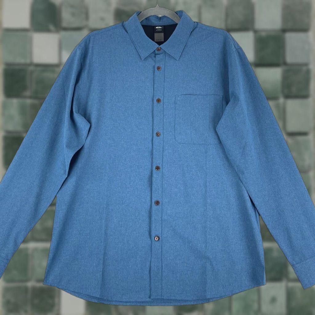 Quiksilver Quiksilver Waterman Collection Button-Up Shirt Mens Medium Blue Long Sleeve Size US M / EU 48-50 / 2 - 1 Thumbnail