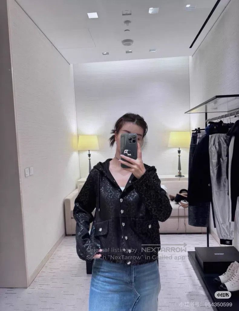 Chanel Chanel Ski series black full logo hooded jacket Size XS / US 0-2 / IT 36-38 - 9 Thumbnail