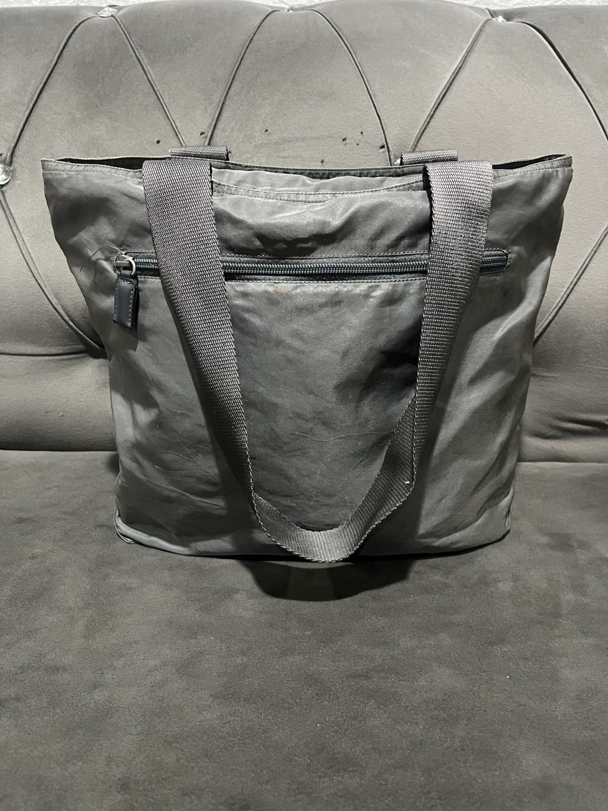 Prada Aunthentic PRADA Shoulder Bag Size ONE SIZE - 2 Thumbnail