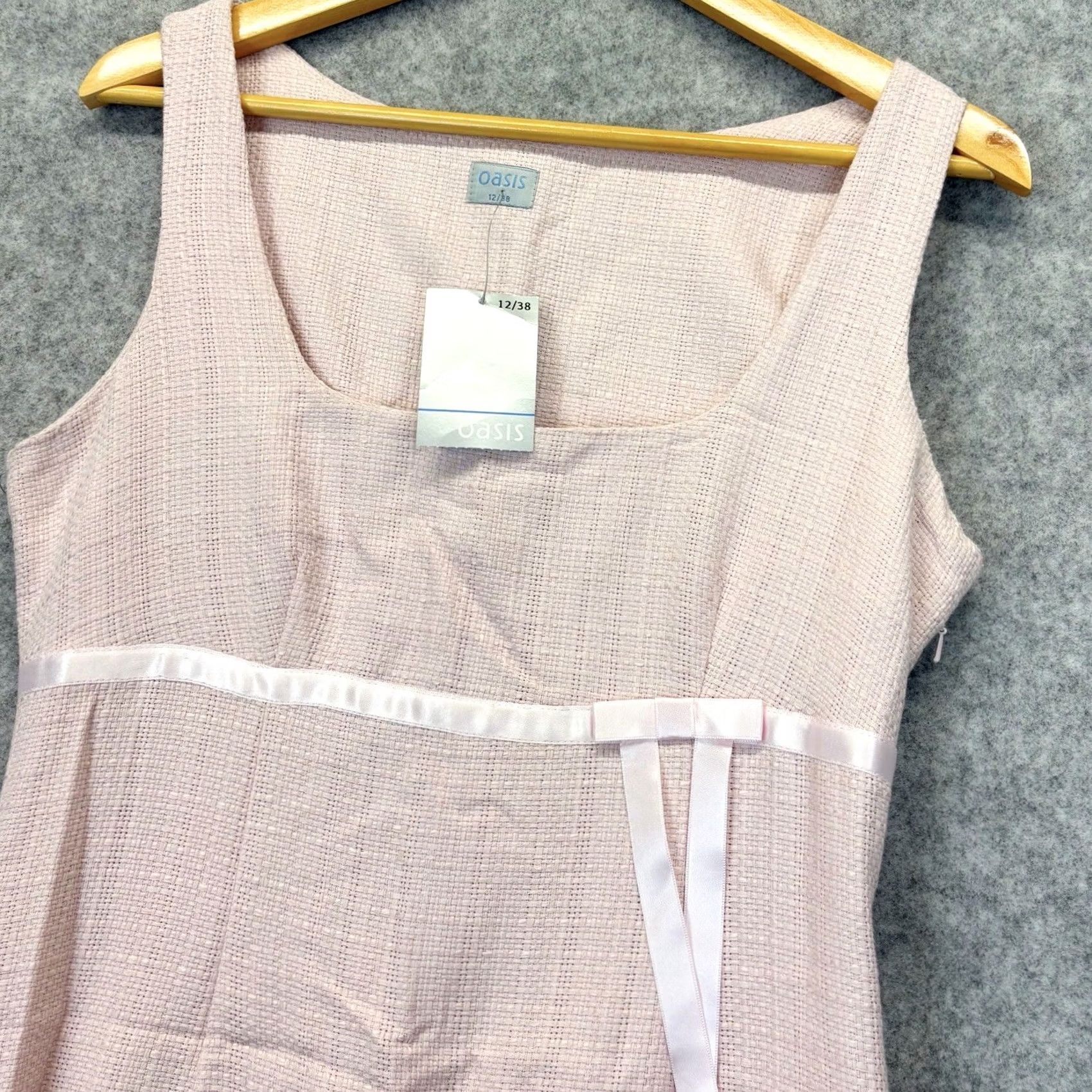 Vintage Oasis Midi Dress Size UK 12 Light Pink Sleeveless Textured BNWT, Party/Cocktail, Casual, Women, Dress Size XL / US 12-14 / IT 48-50 - 3 Thumbnail