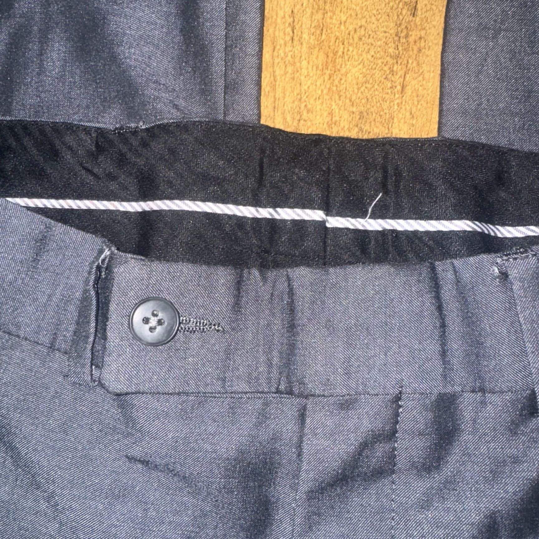 John Varvatos John Varvatos USA Men’s Dress Pants Gray Flat Front Size 34x30 Mens Pants Flat Front Gray 34 30 USA Dress Pants Size US 34 / EU 50 - 3 Thumbnail