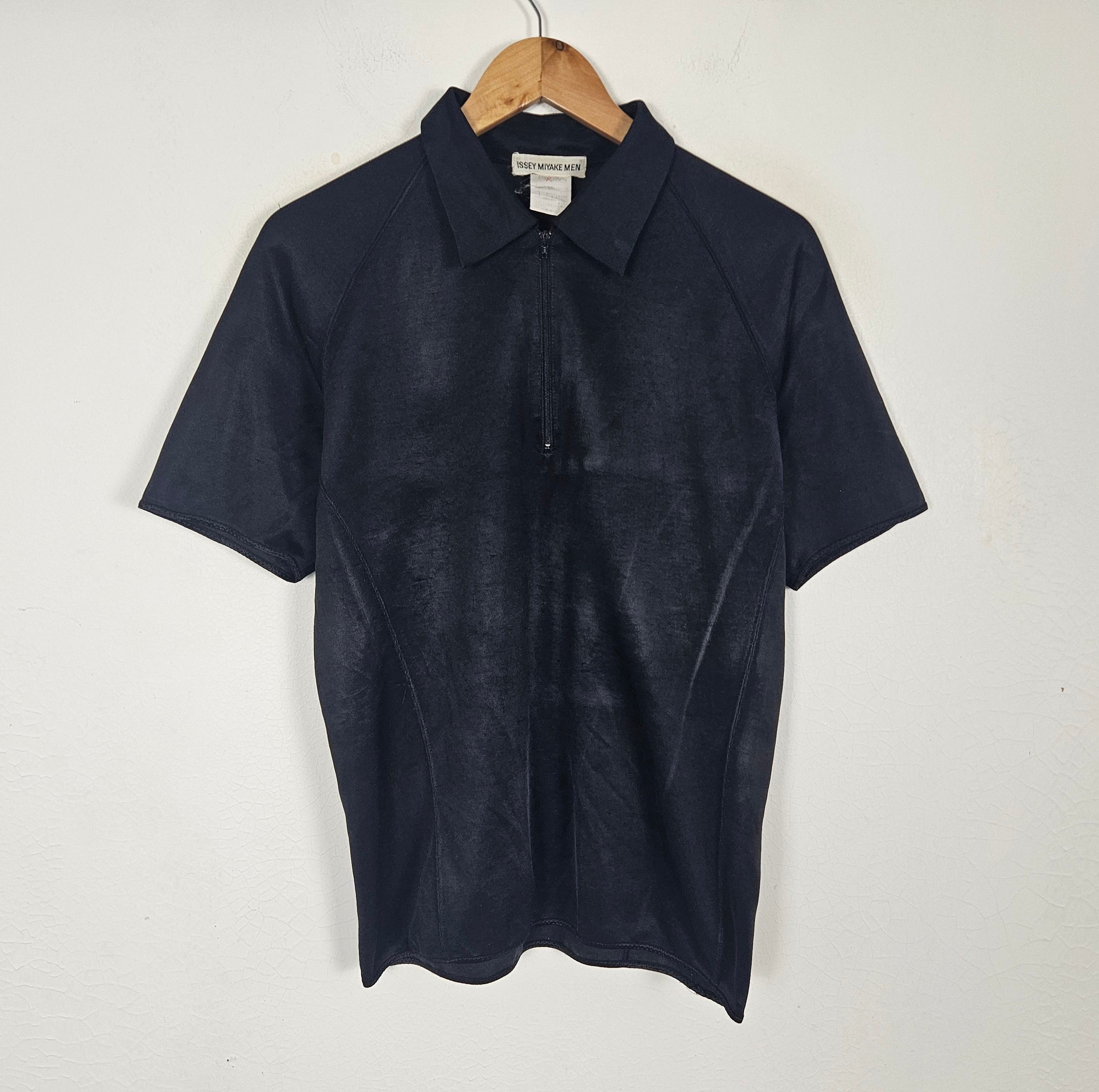 Issey Miyake Men Halfzipper shirt