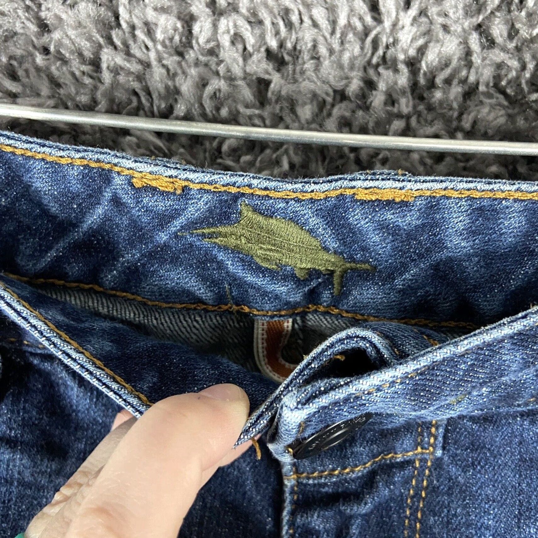 Tommy Bahama VINTAGE Tommy Bahama Blue Straight Jeans Men's 38x32 Regular Mens Size US 38 / EU 54 - 5 Thumbnail