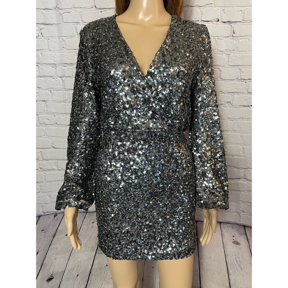 Other NWT New O.P.T. Rumi Gunmetal Silver Sequin Mini Dress XS Size XS / US 0-2 / IT 36-38 - 8 Thumbnail