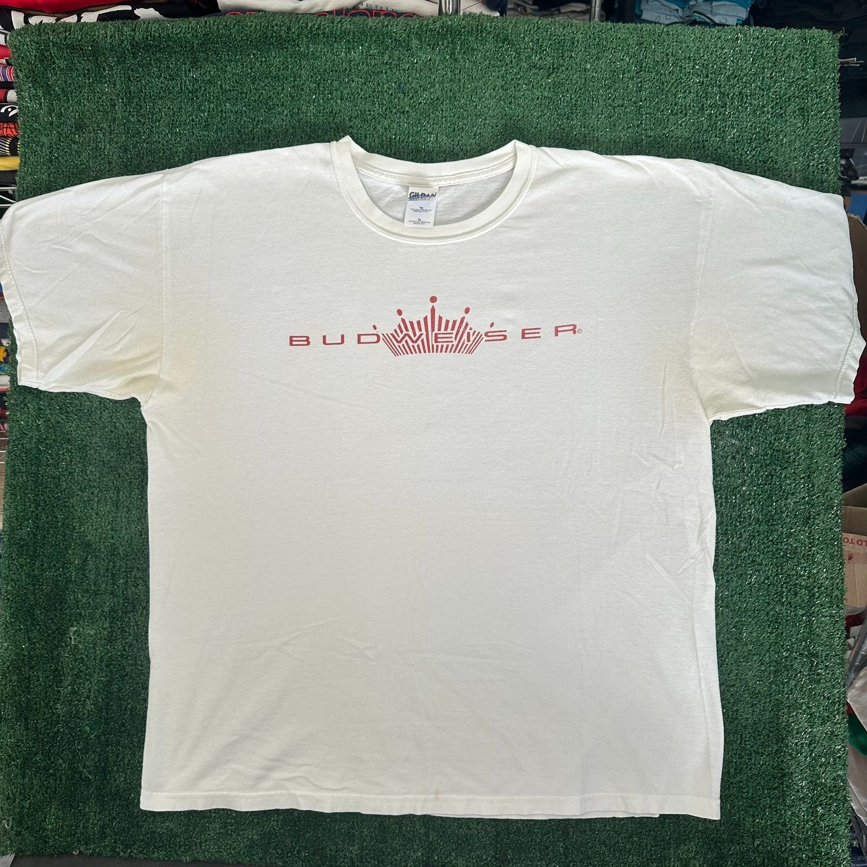 Budweiser Vintage Y2K Budweiser T-Shirt White Beer Crown Logo Tee Size US XL / EU 56 / 4 - 1 Thumbnail