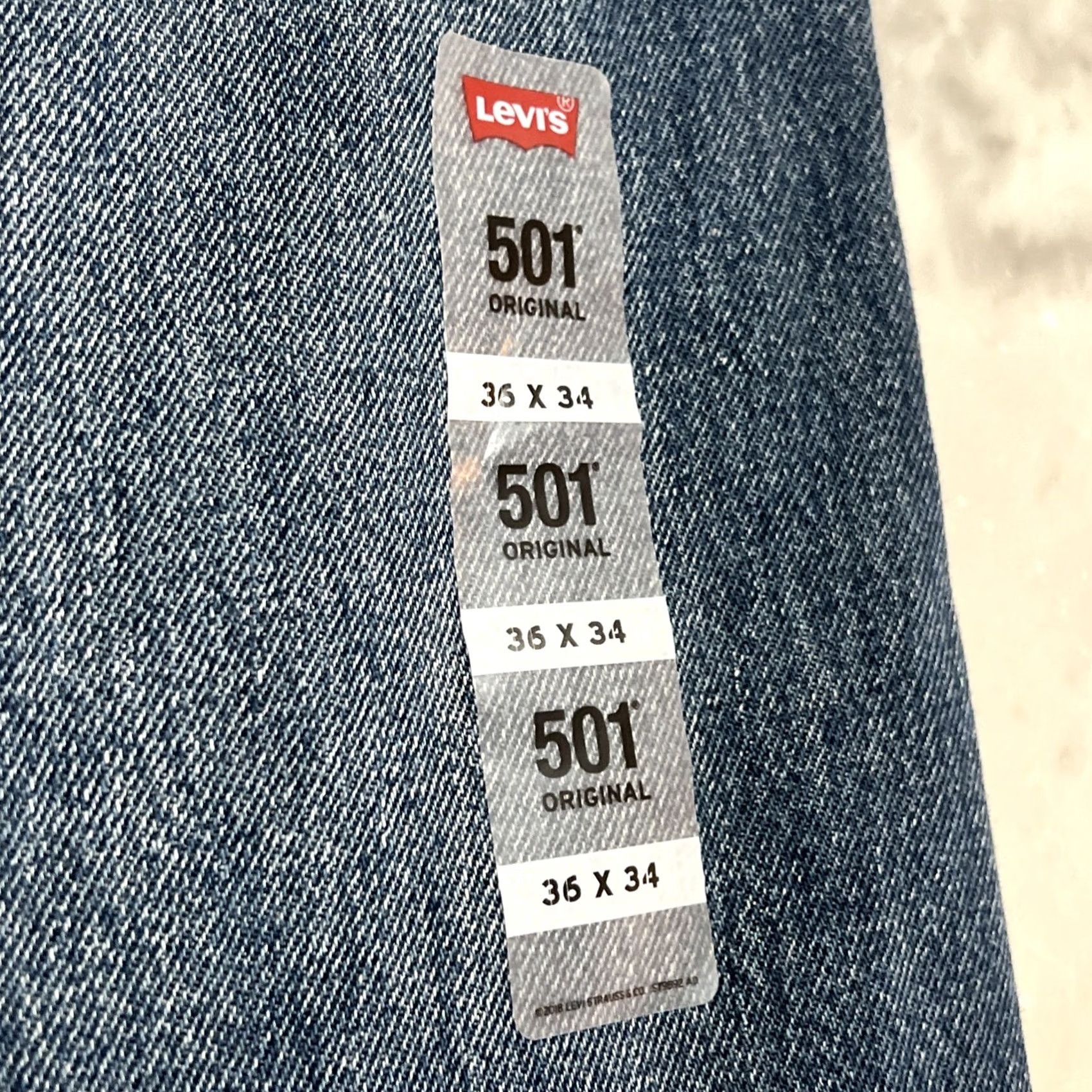 Levi's Levi’s 501 ‘93 Straight Jeans Men 36x34 Blue Button Fly Thrashed Faded NWT Size US 36 / EU 52 - 6 Thumbnail