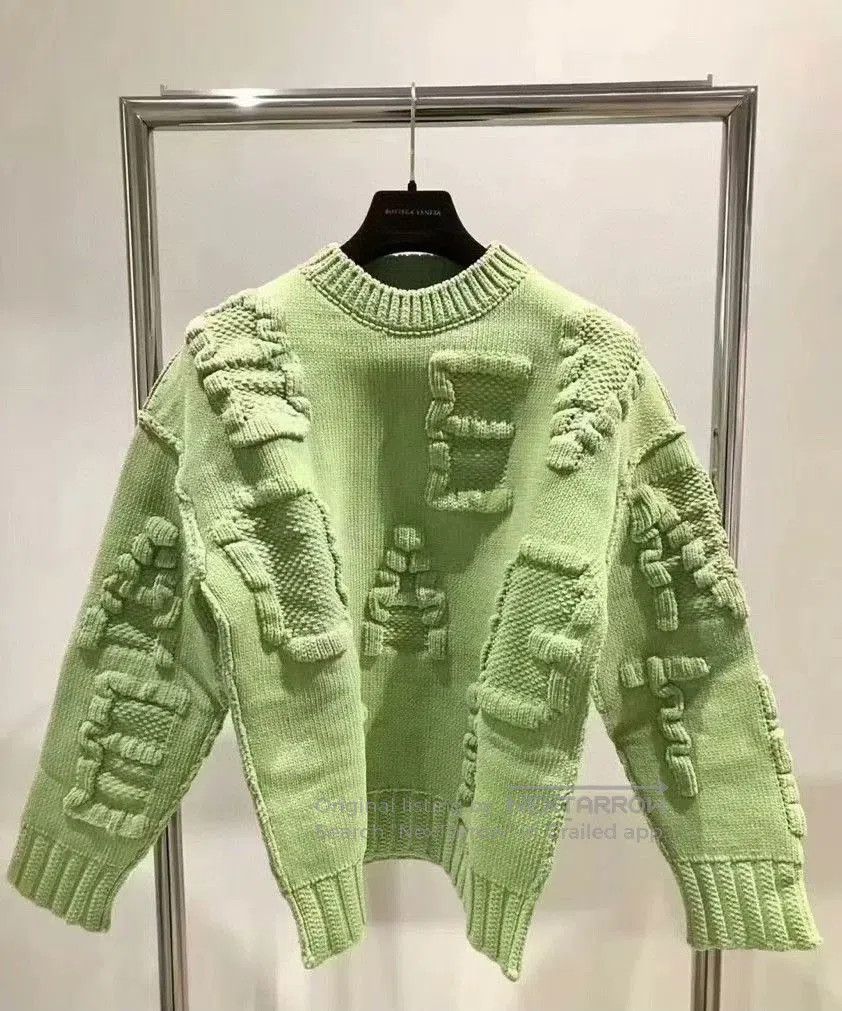 Bottega Veneta BV Kiwi Chenille Sweater. Size XS / US 0-2 / IT 36-38 - 6 Thumbnail
