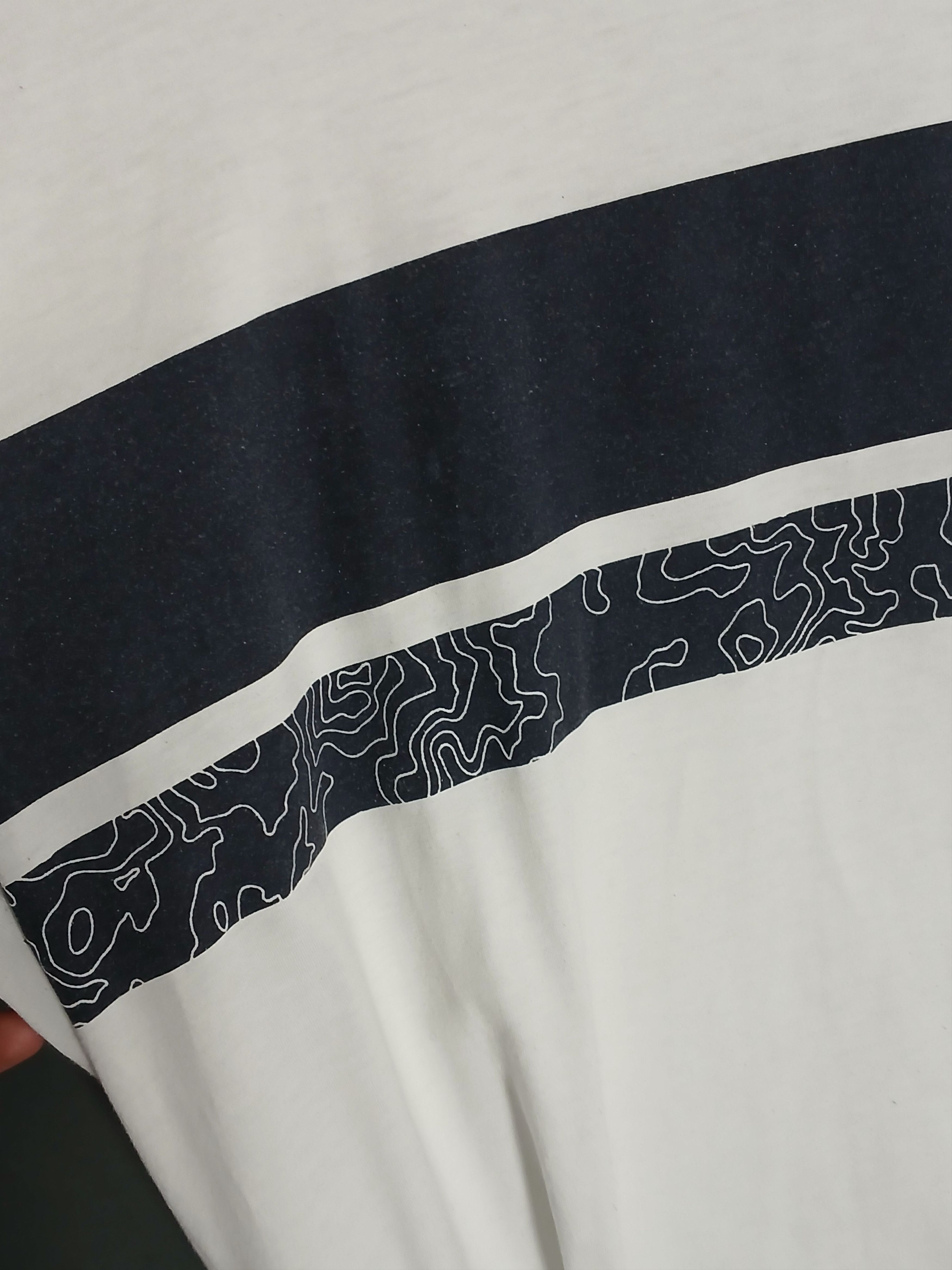Oakley Oakley T-Shirt Size US L / EU 52-54 / 3 - 4 Thumbnail