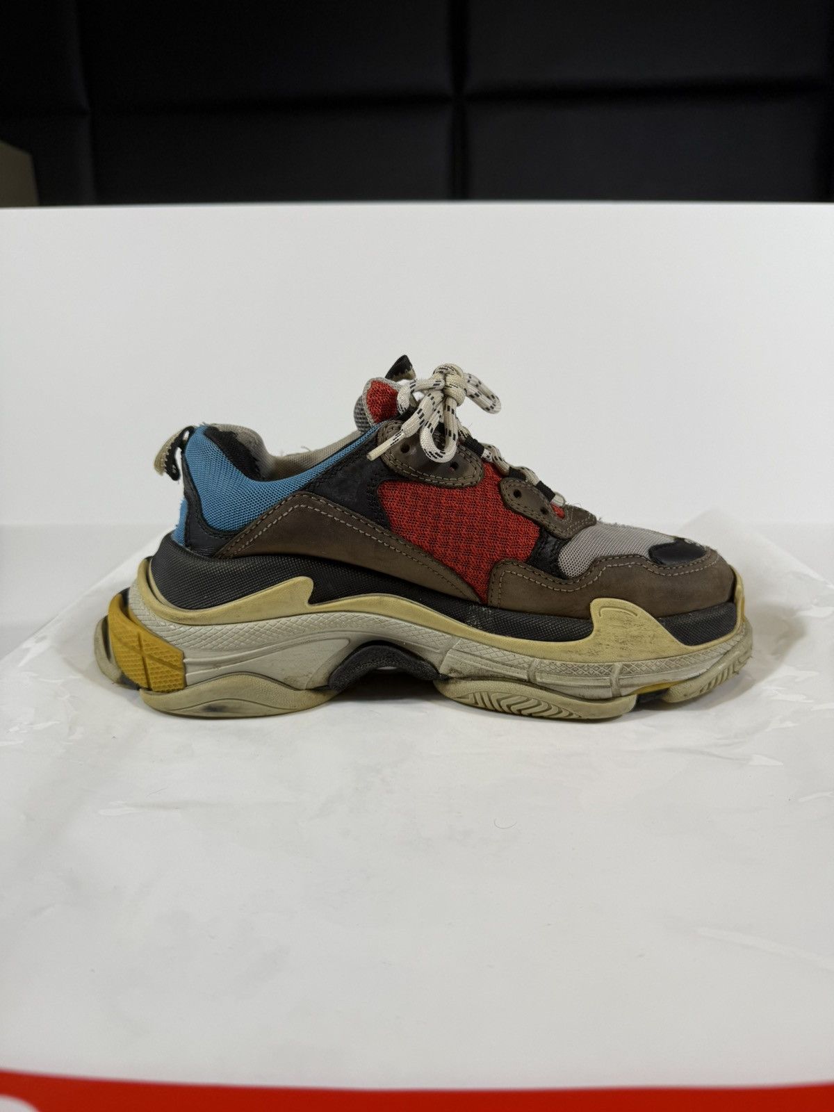 Balenciaga Balenciaga Triple S Multi Color Half & Half ‘Split’ Size US 7 / EU 40 - 10 Thumbnail