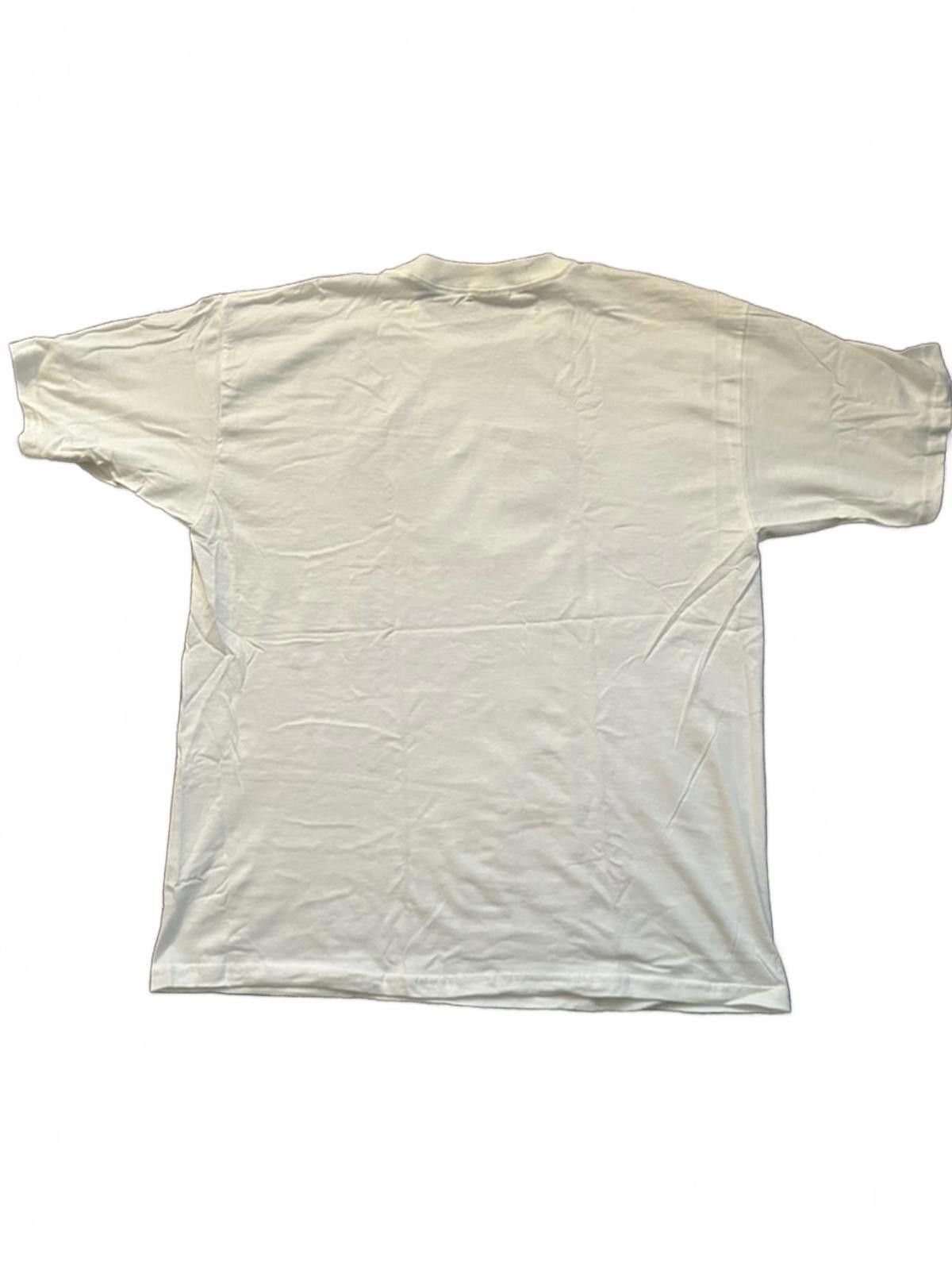 Unknown London Vintage 2002 Team Canada Gold Medal Hockey T-Shirt Size ONE SIZE - 5 Thumbnail