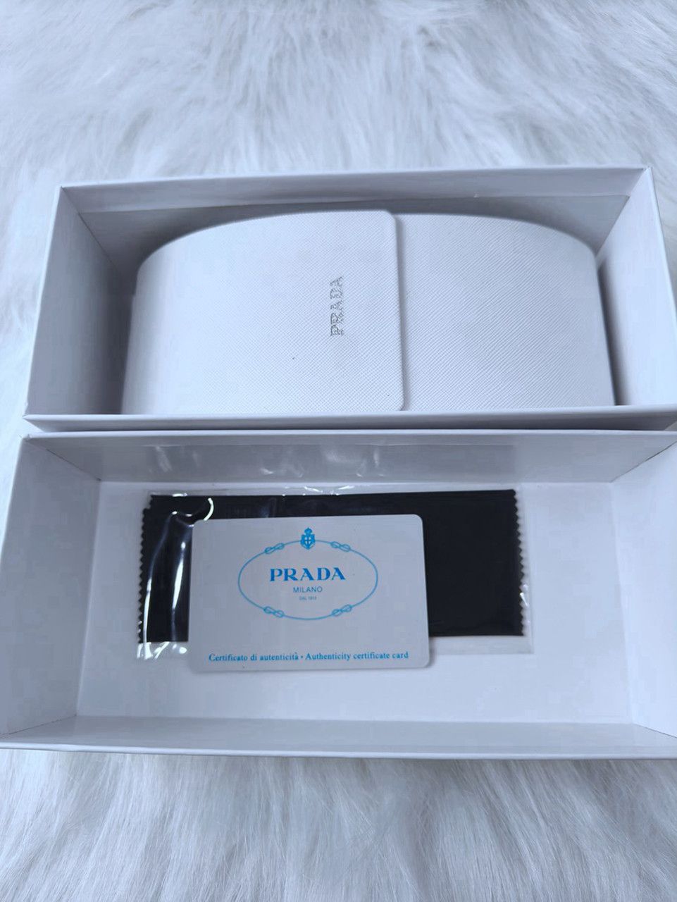 Prada VINTAGE Luxury Prada Sunglasses Size ONE SIZE - 10 Thumbnail
