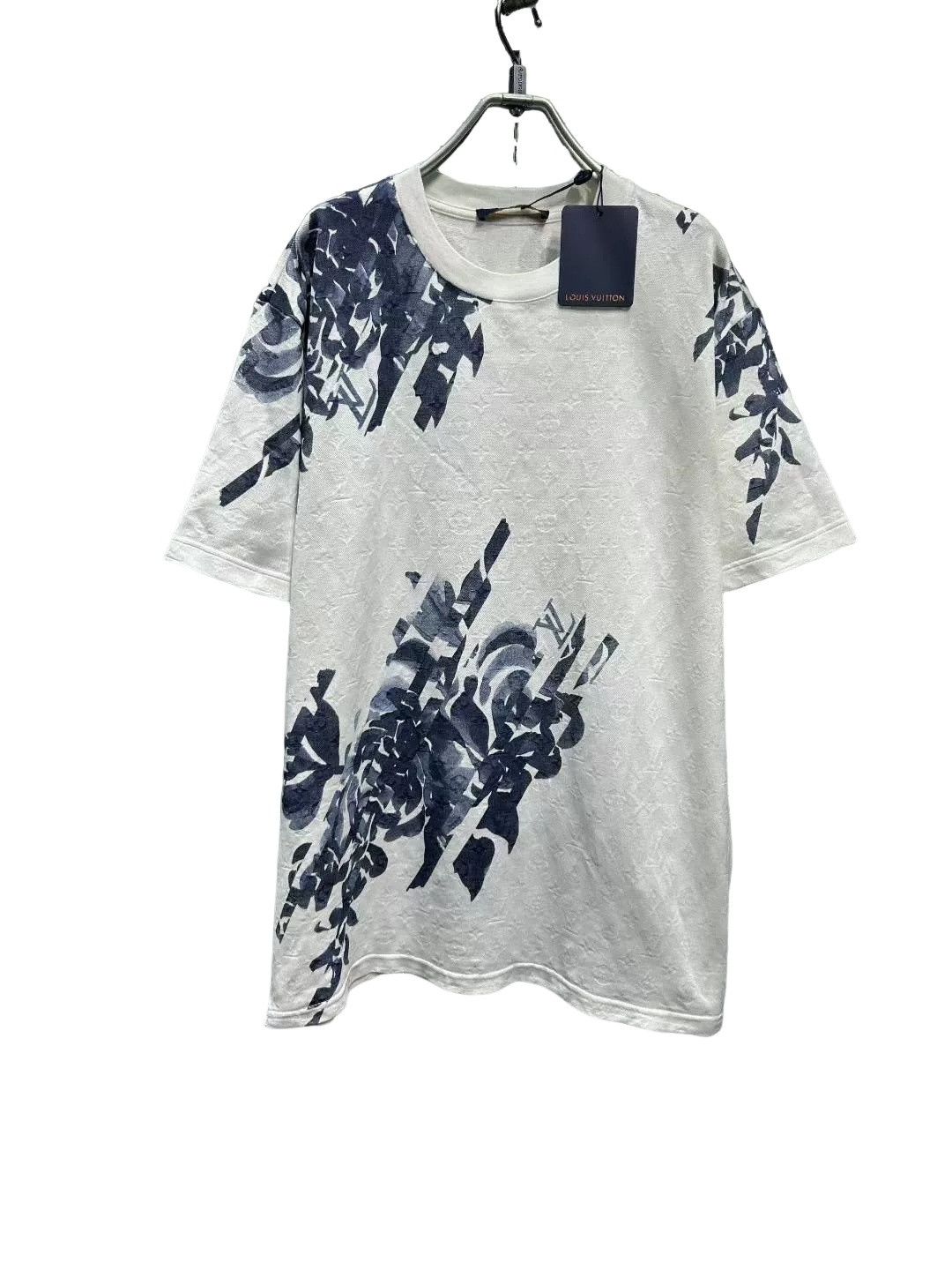 Louis Vuitton Louis Vuitton Monogram Ink Floral T-Shirt Size L Size US L / EU 52-54 / 3 - 1 Thumbnail
