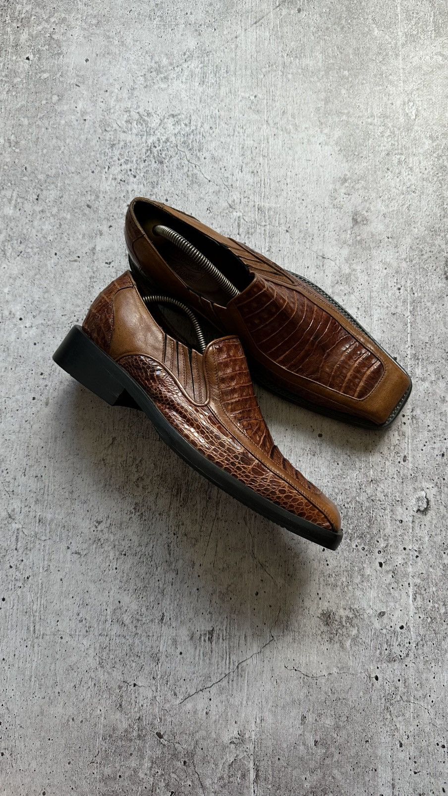J.M. Weston J.M. Weston Very Rare Vintage Alligator Leather Formal Shoes Size US 8 / EU 41 - 1 Thumbnail