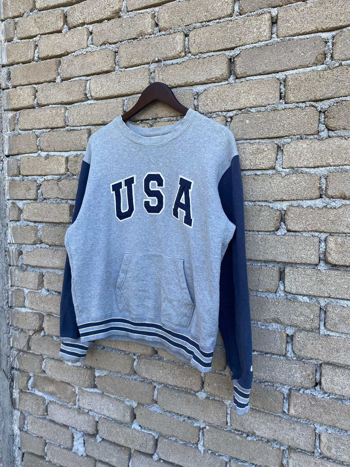 Champion Vintage Champion USA Spellout Crewneck Sweatshirt Size US L / EU 52-54 / 3 - 2 Thumbnail