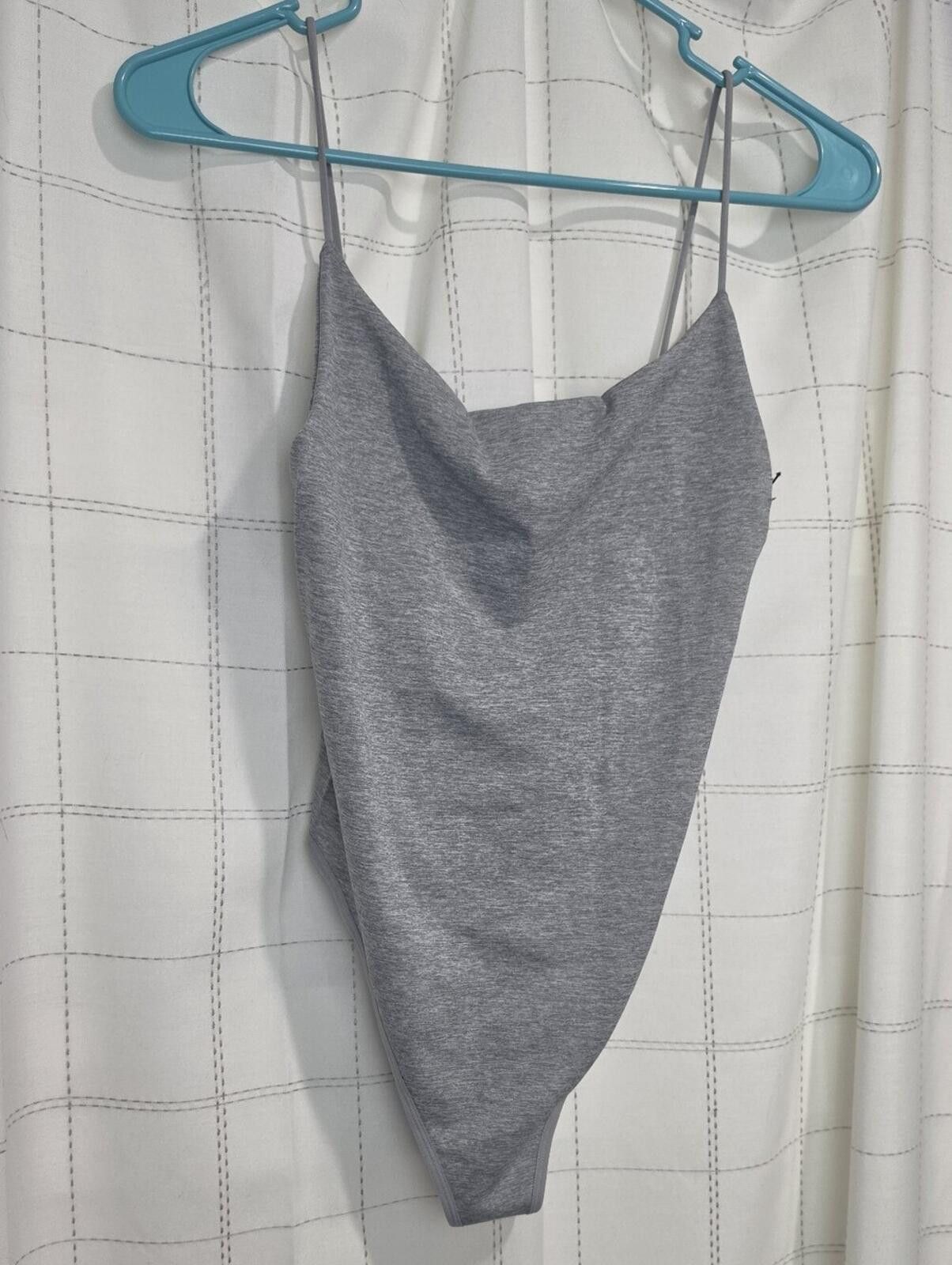 Forever 21 Forever 21 Bodysuit Size M / US 6-8 / IT 42-44 - 1 Thumbnail
