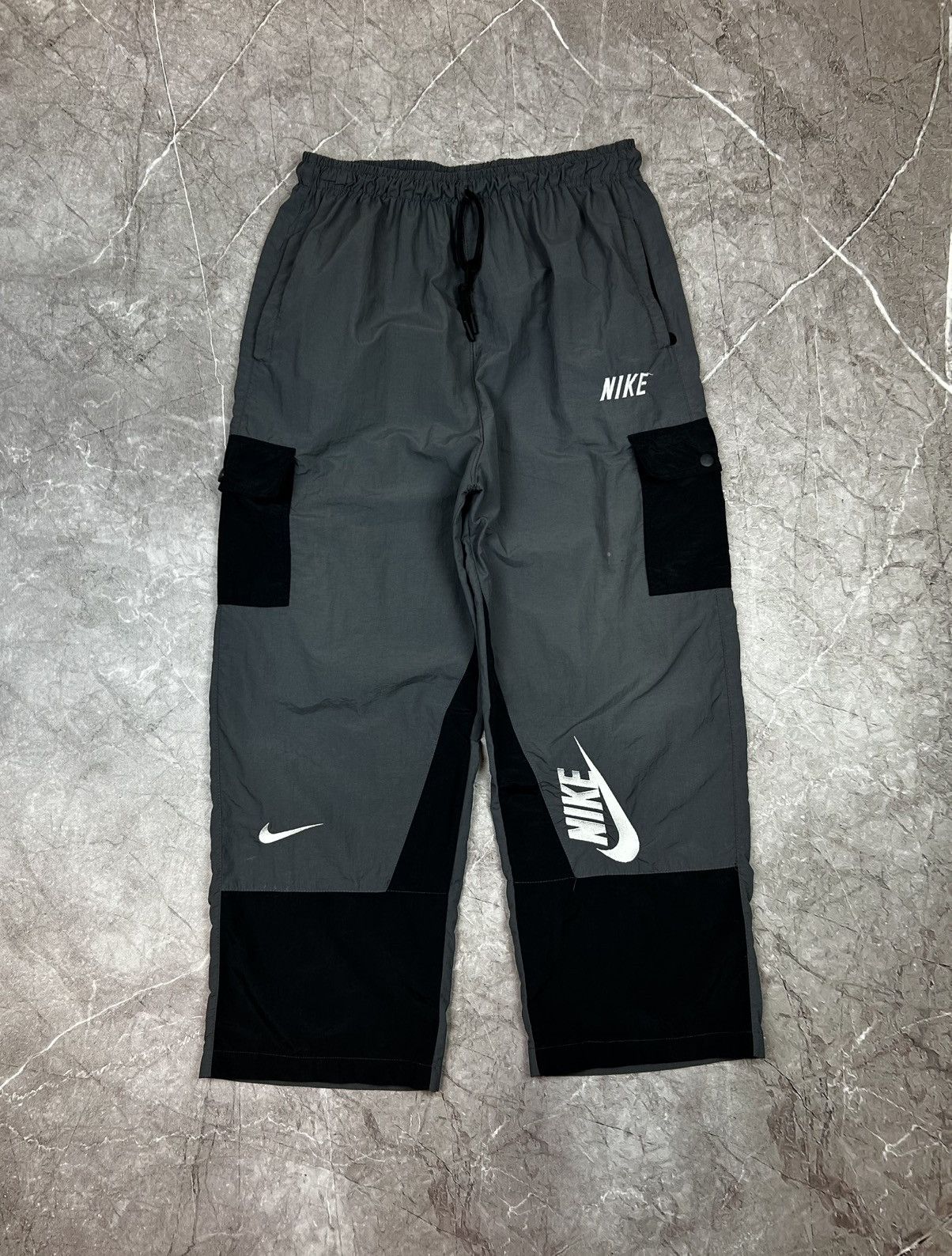 Nike Nike Vintage Pants Baggy Track Nylon Sweatpants Size US 34 / EU 50 - 1 Thumbnail