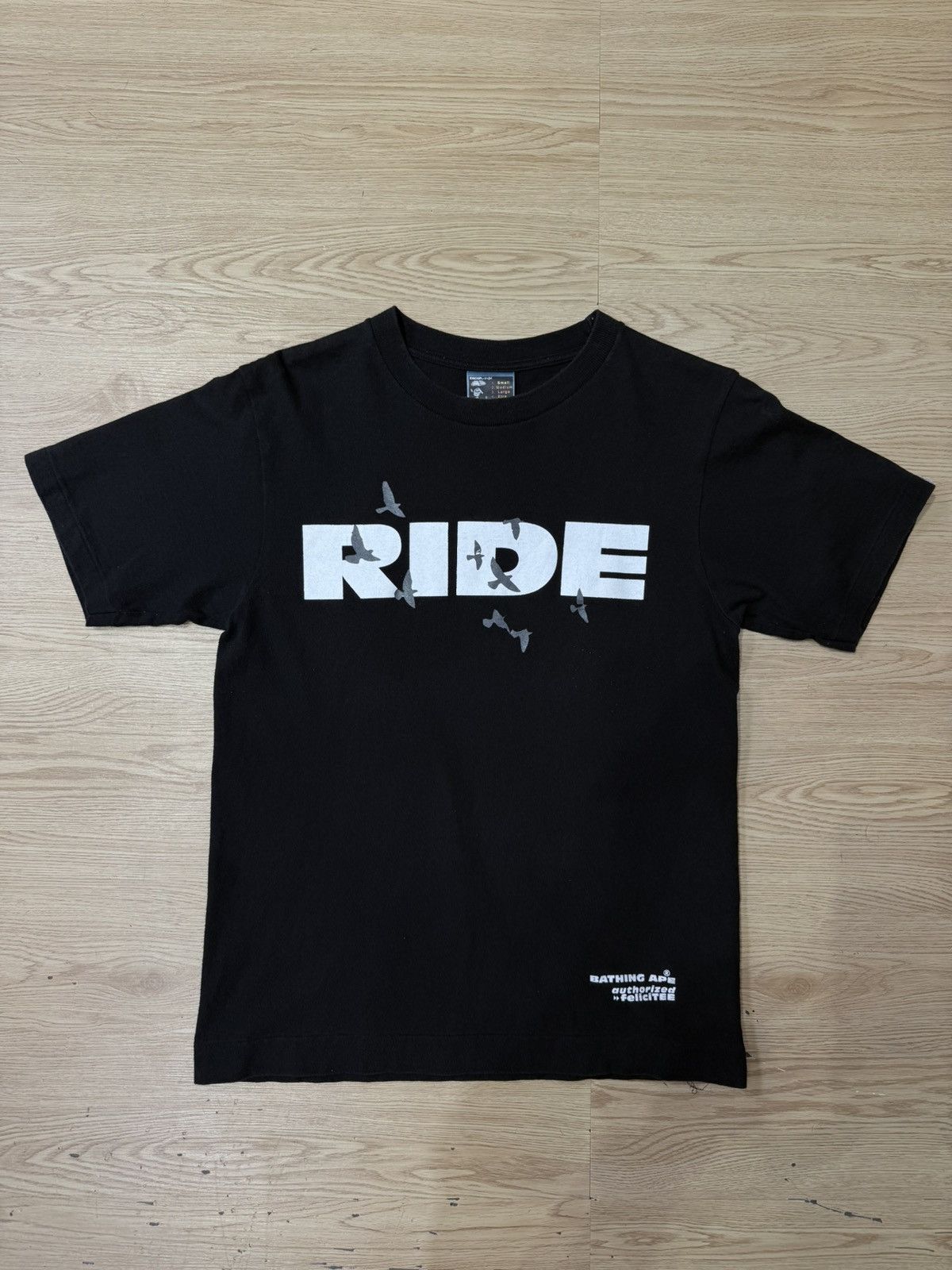 Vintage 90’s BATHING APE BAPE RARE RIDE LOGO RETROVINTAGE TSHIRT TEE Size US S / EU 44-46 / 1 - 1 Thumbnail
