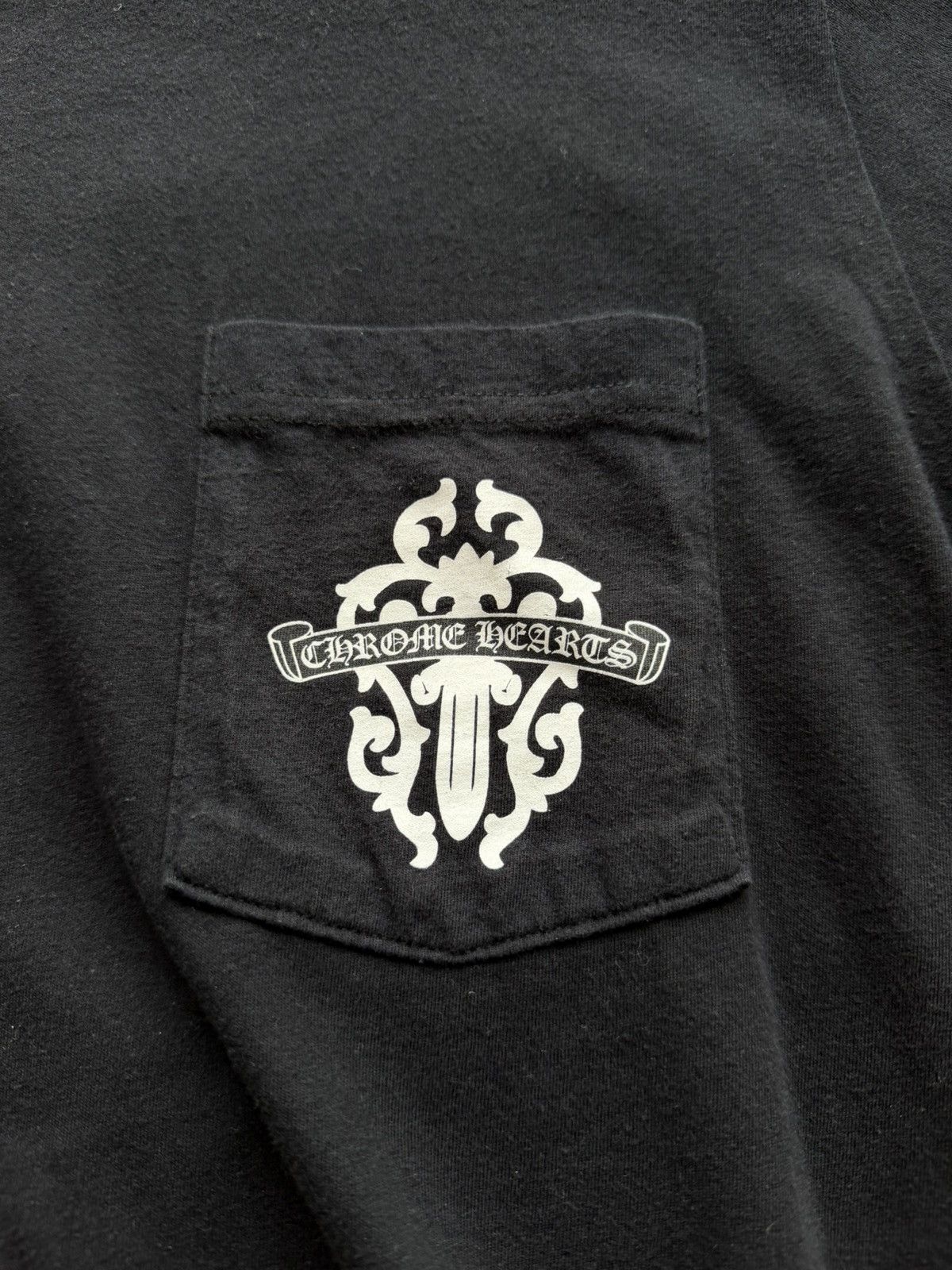 Chrome Hearts Chrome Hearts Hollywood Daggers Pocket Tee Size US M / EU 48-50 / 2 - 4 Thumbnail