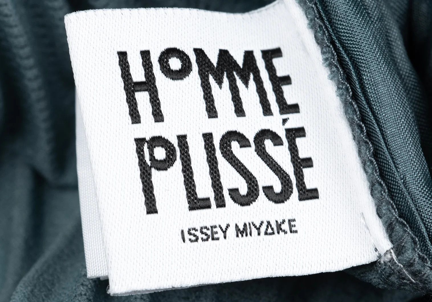 Issey Miyake Pleats Straight Pants in Blue Gray Size US 32 / EU 48 - 12 Thumbnail