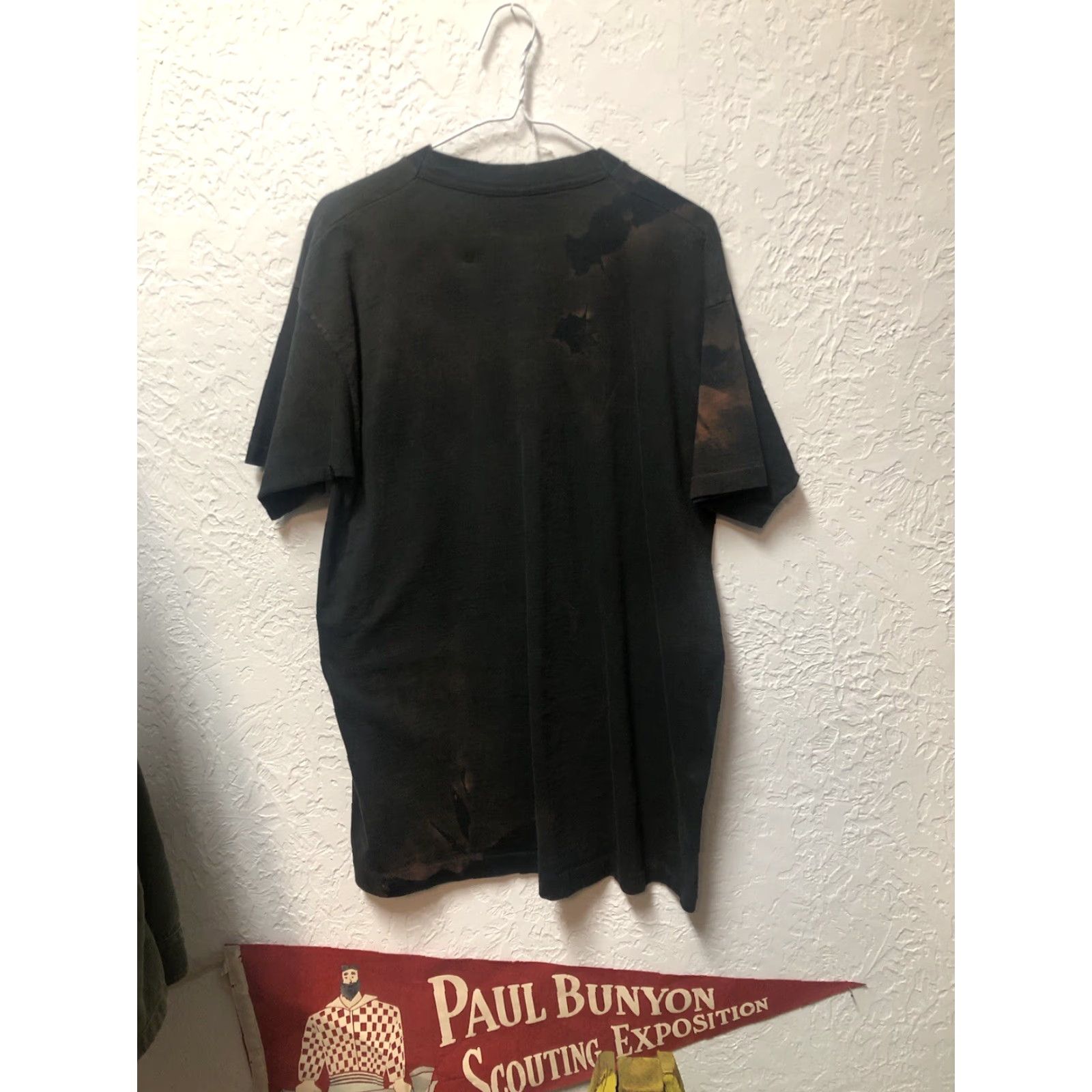 Velvet VINTAGE Faded Black Velvet Canadian Whiskey T Shirt XL Men Velvet Black Sun Liquor Adult XL T-Shirt Mens Size US XL / EU 56 / 4 - 6 Thumbnail