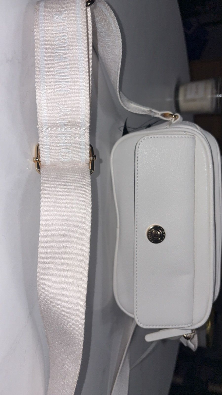 Tommy Hilfiger Selling Brand new Tommy Hilfiger purse for women Size ONE SIZE - 1 Thumbnail
