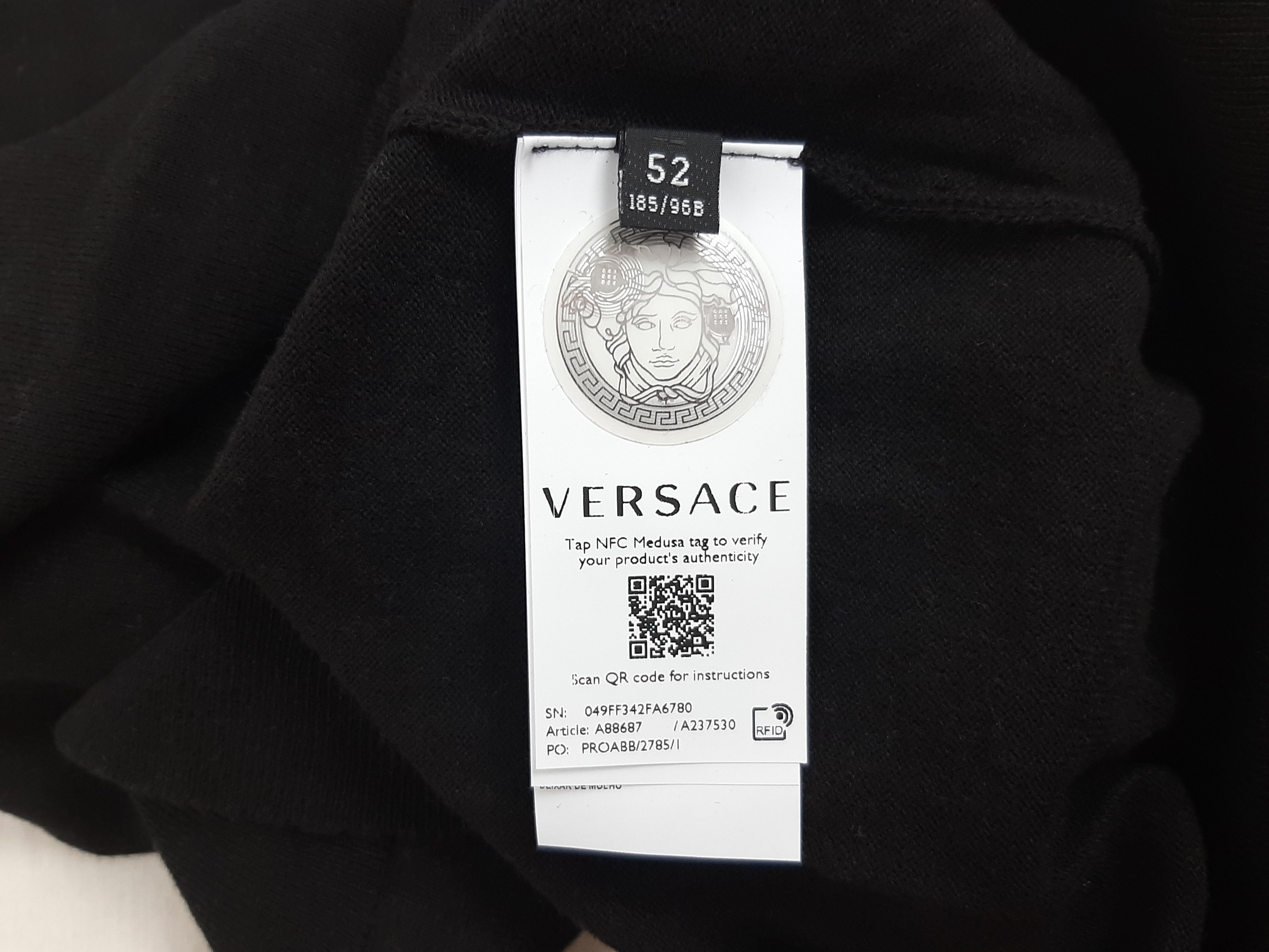 Versace Versace Medusa Via Gesu Milano Sweater Black Men's Size 52 L Size US L / EU 52-54 / 3 - 9 Thumbnail