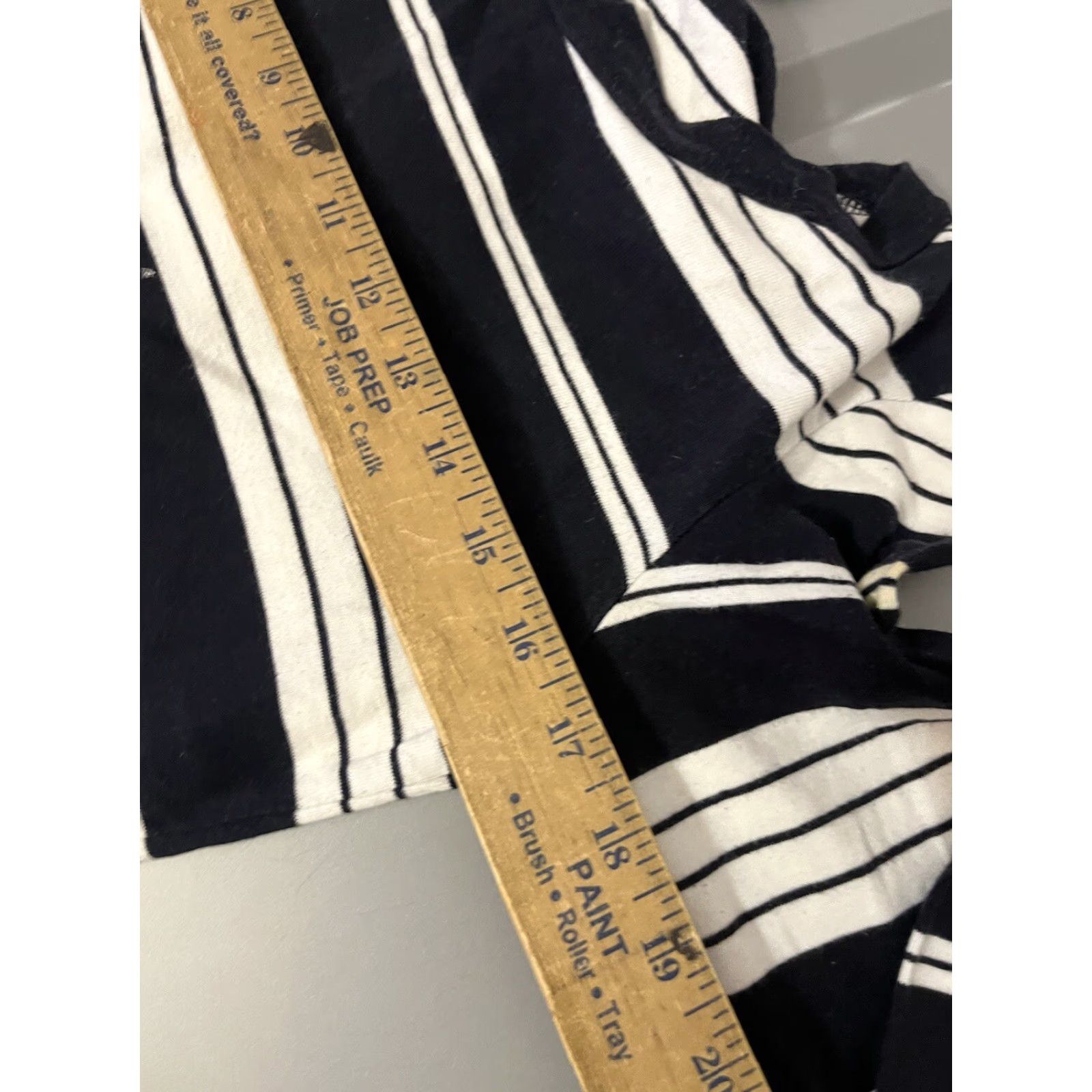 Talbots VINTAGE Talbots Sweater Womens S Black White Stripe Crew Neck 3/4 Sleeve Lightweight Knit Pullover Fall Winter Women's Size S / US 4 / IT 40 - 5 Thumbnail