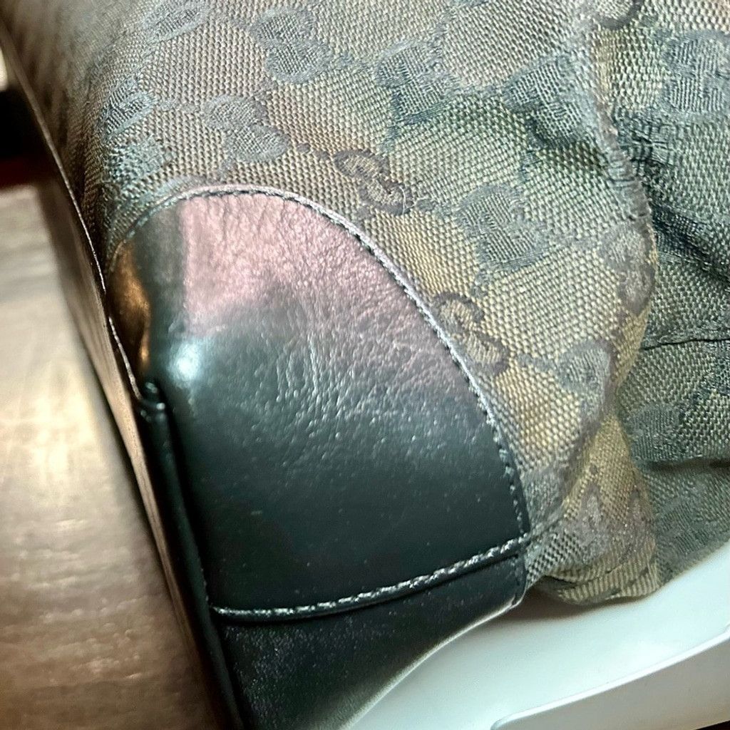 Gucci Gucci Black Tote Hand Bag with Iconic GG Design Size ONE SIZE - 9 Thumbnail
