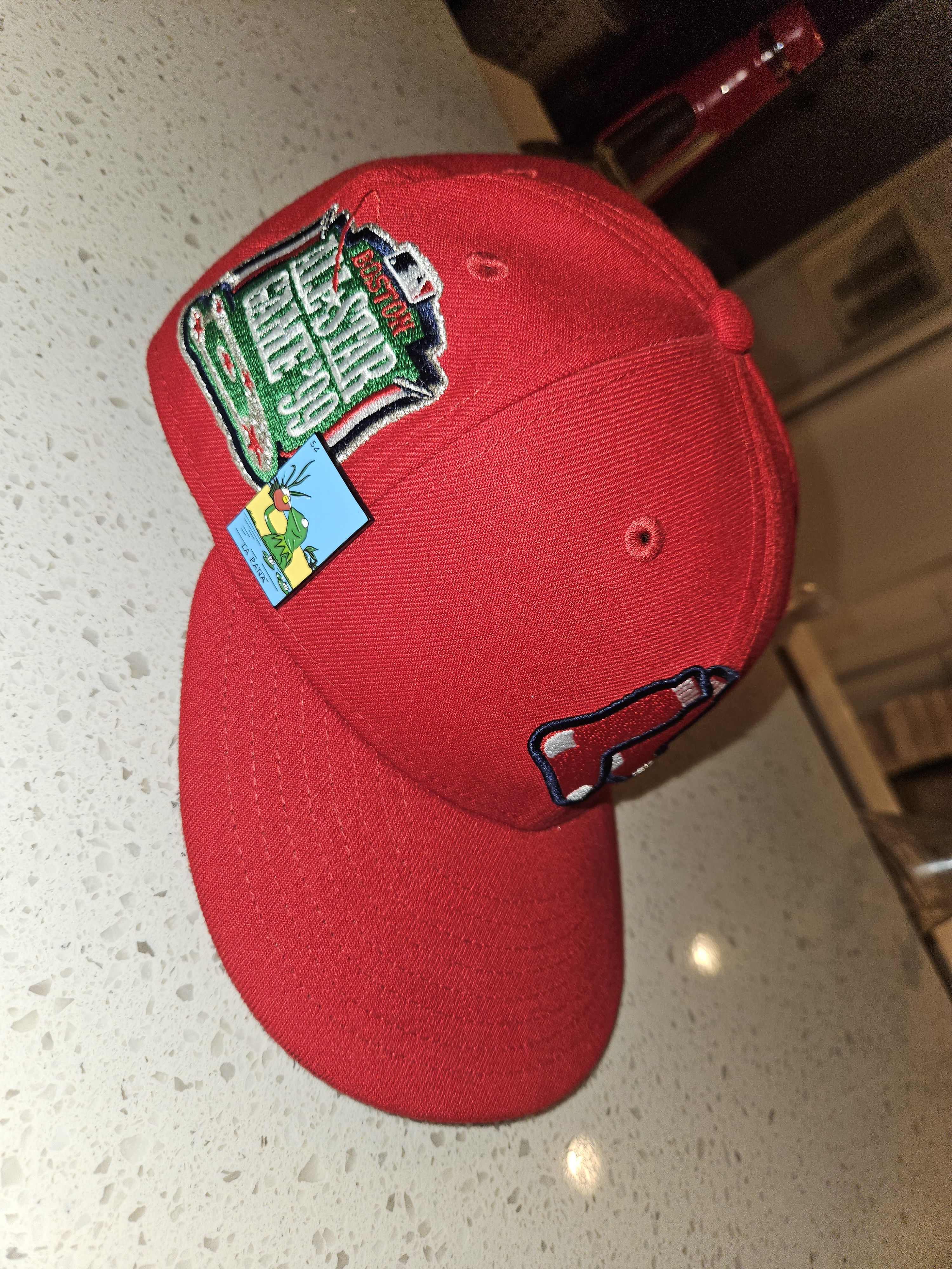 New Era Boston Red Sox Hat Size 32 - 2 Thumbnail