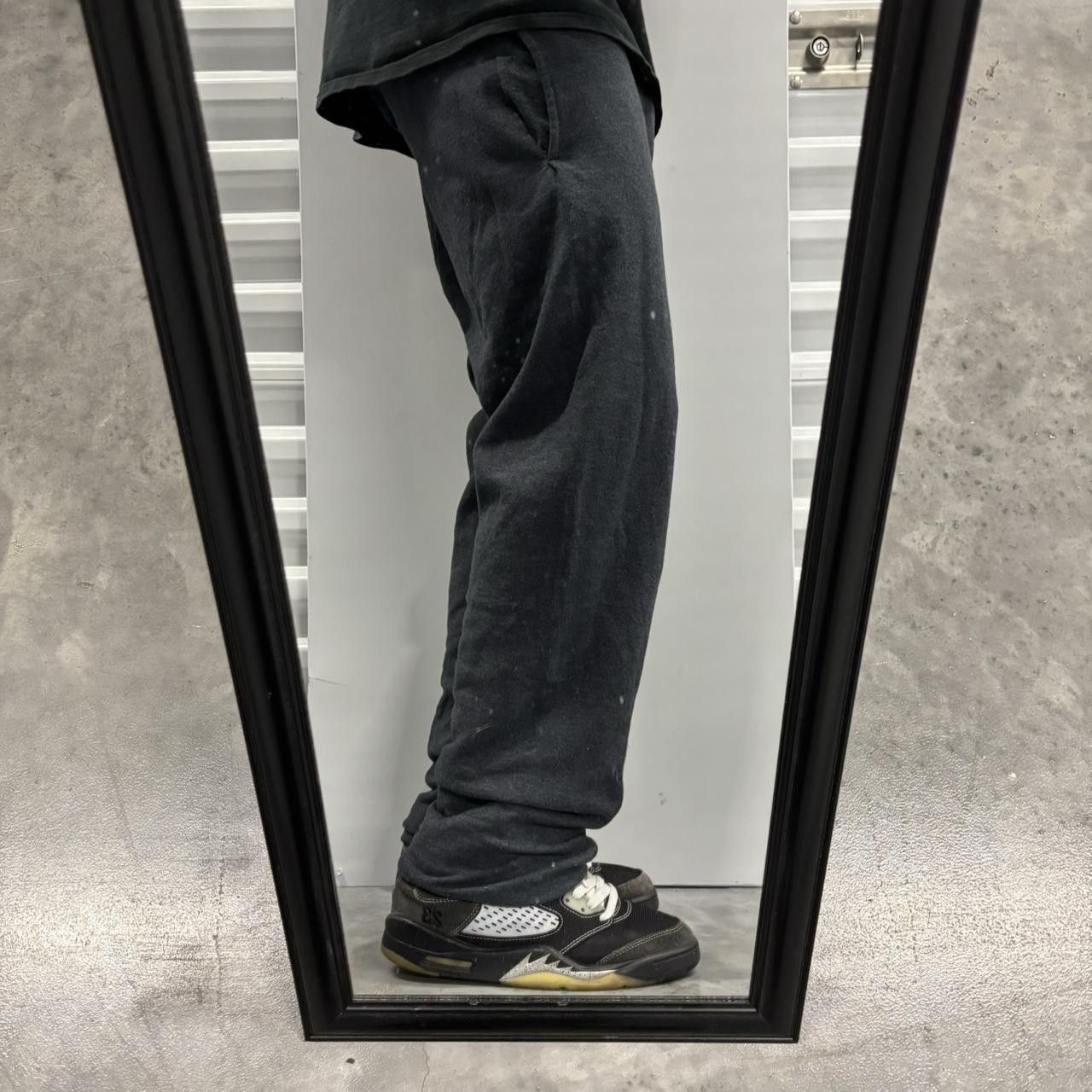 Japanese Brand × Vintage Crazy Vintage Y2K/2000s Dark Grey Essential Sweatpants! Size US 28 / EU 44 - 2 Thumbnail