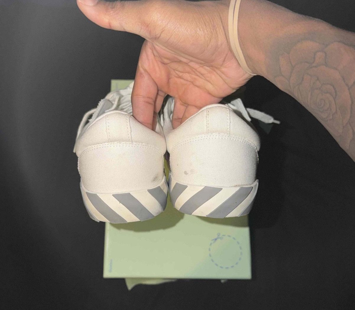 Off-White Off White Sneakers Size US 11 / EU 44 - 4 Thumbnail