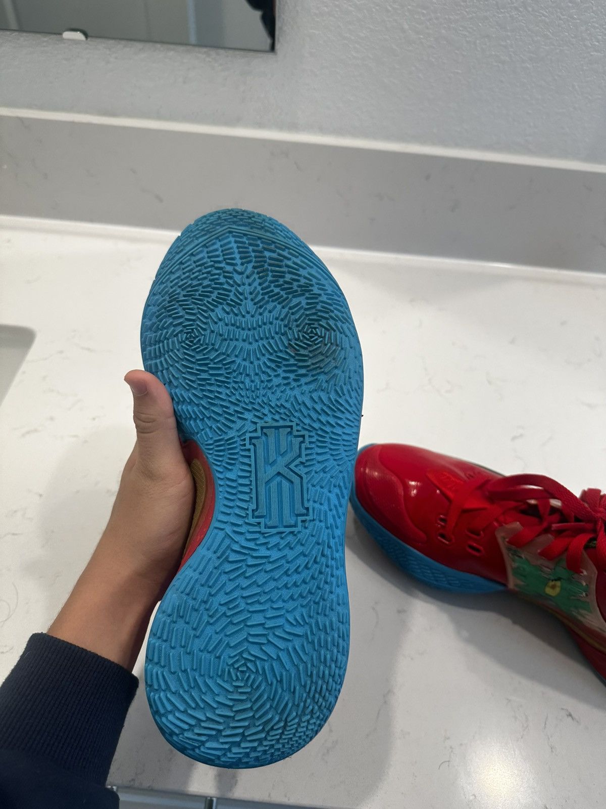 Nike Kyrie 2 low mr crab Size US 8.5 / EU 41-42 - 6 Thumbnail