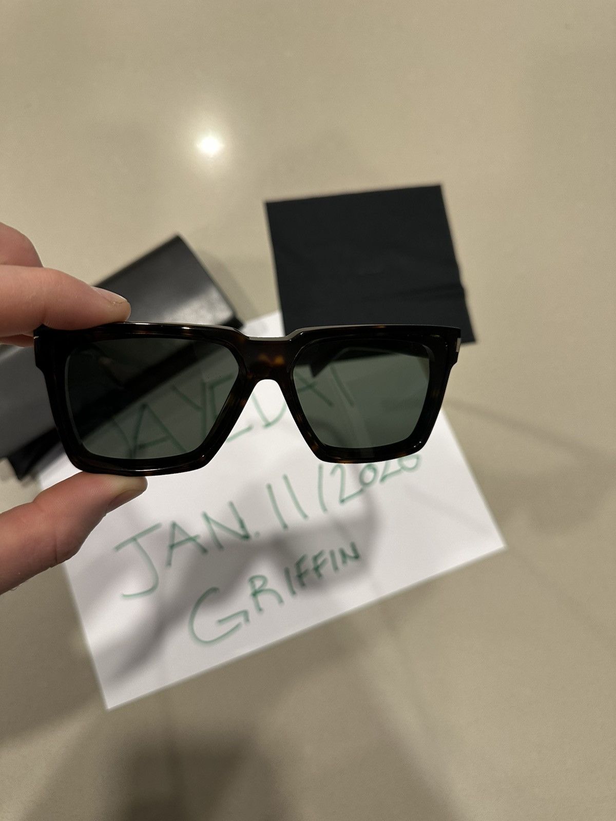 Saint Laurent Paris Saint Laurent SL610 002 Sunglasses Size ONE SIZE - 3 Thumbnail