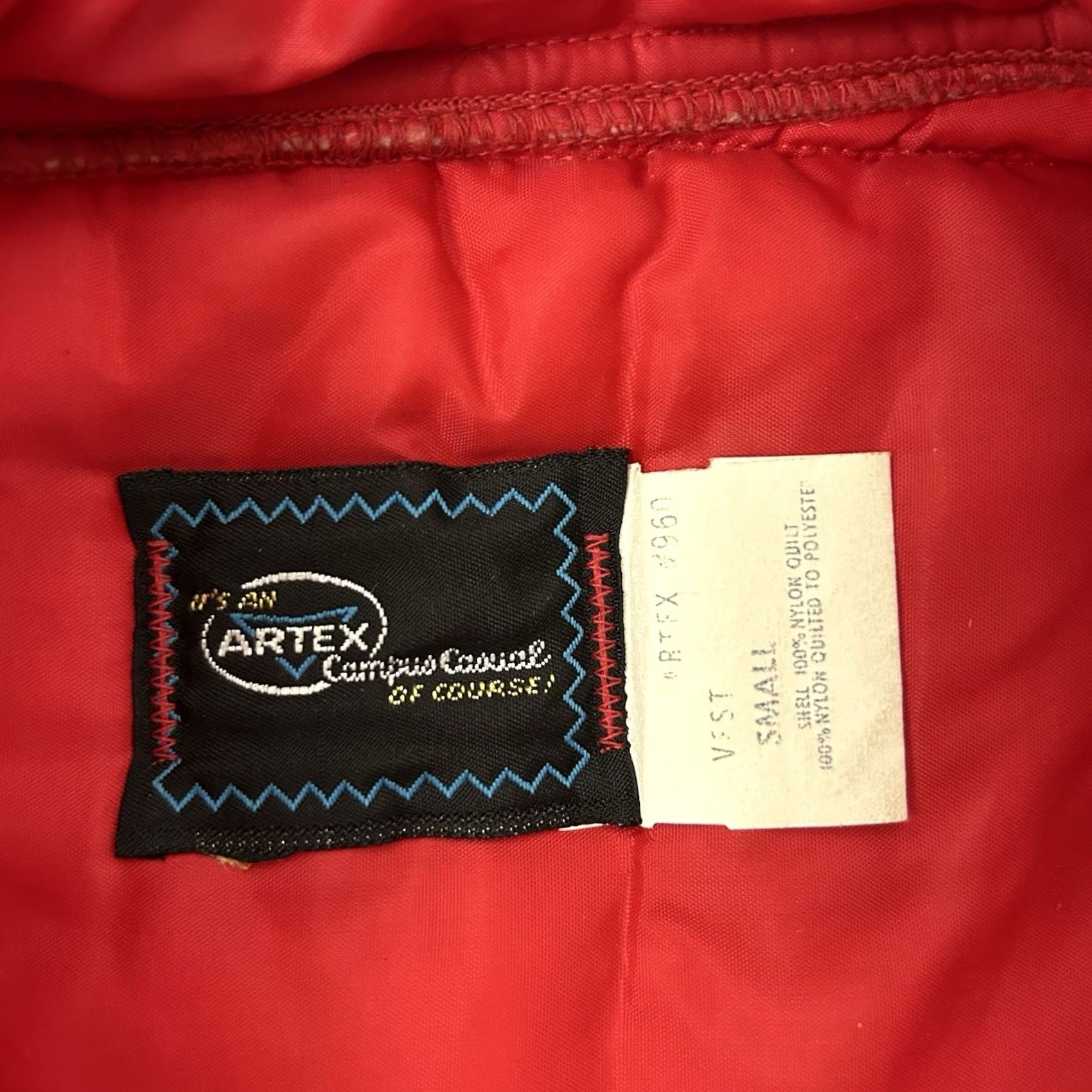 Vintage VTG 80s Nebraska Cornhuskers Artex Puffer Vest Mens Small Snap Button Red Nylon Vest Size US S / EU 44-46 / 1 - 5 Thumbnail
