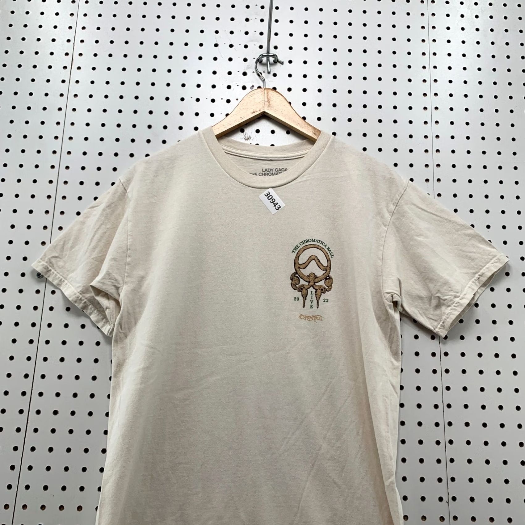 Vintage Lady Gaga Shirt Mens Small Beige The Chromatica Ball 2022 World Tour 19X28 Size US S / EU 44-46 / 1 - 6 Thumbnail