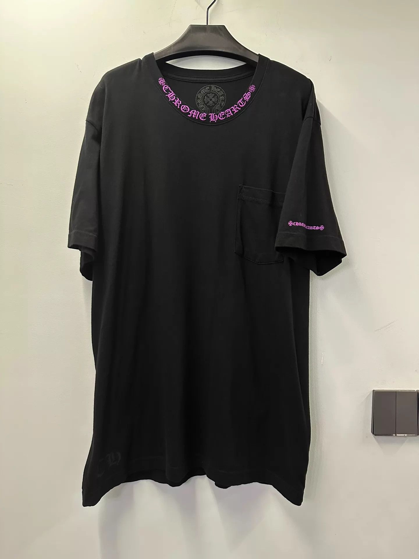 Chrome Hearts Chrome Hearts Purple Script Black Collar Short Sleeve XL Size US XL / EU 56 / 4 - 1 Thumbnail