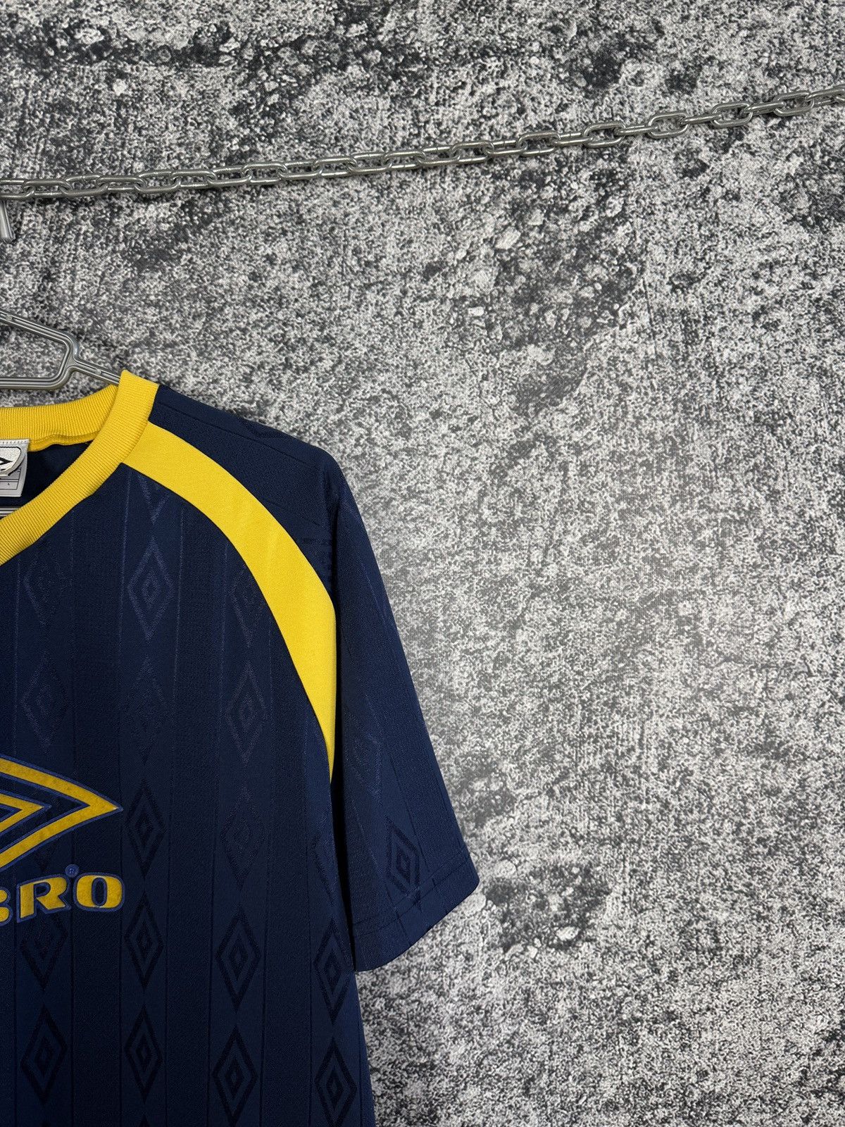 Umbro UMBRO Vintage Crewneck Monogram T-Shirt Short Sleeve Jersey Size US L / EU 52-54 / 3 - 2 Thumbnail