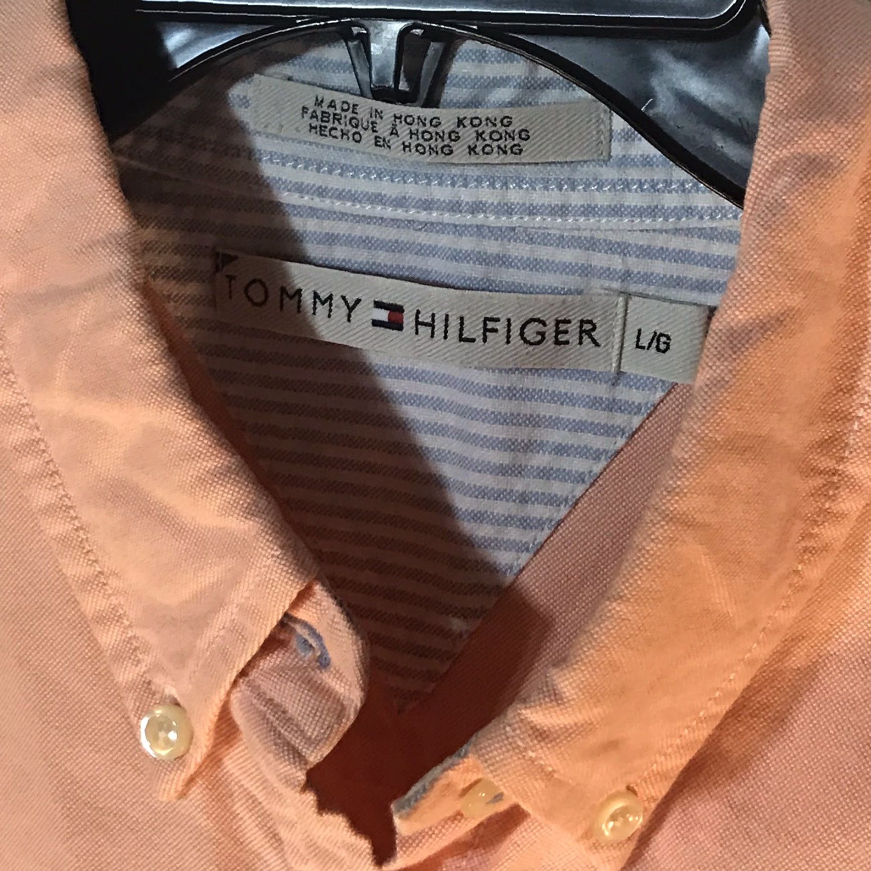 Tommy Hilfiger Tommy Hilfiger Button-Up Shirt Men's Size L Multicolor Peach with Blue/White Striped Cuffs Size US L / EU 52-54 / 3 - 2 Thumbnail