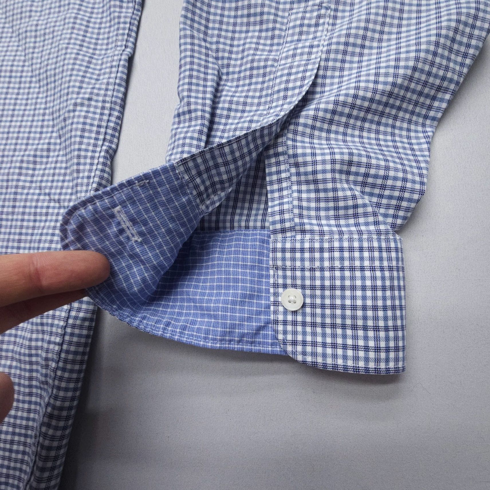Jos. A. Bank Jos. A. Bank Reserve Dress Shirt Mens XL Blue White Plaid Egyptian Cotton Size 46R - 5 Thumbnail