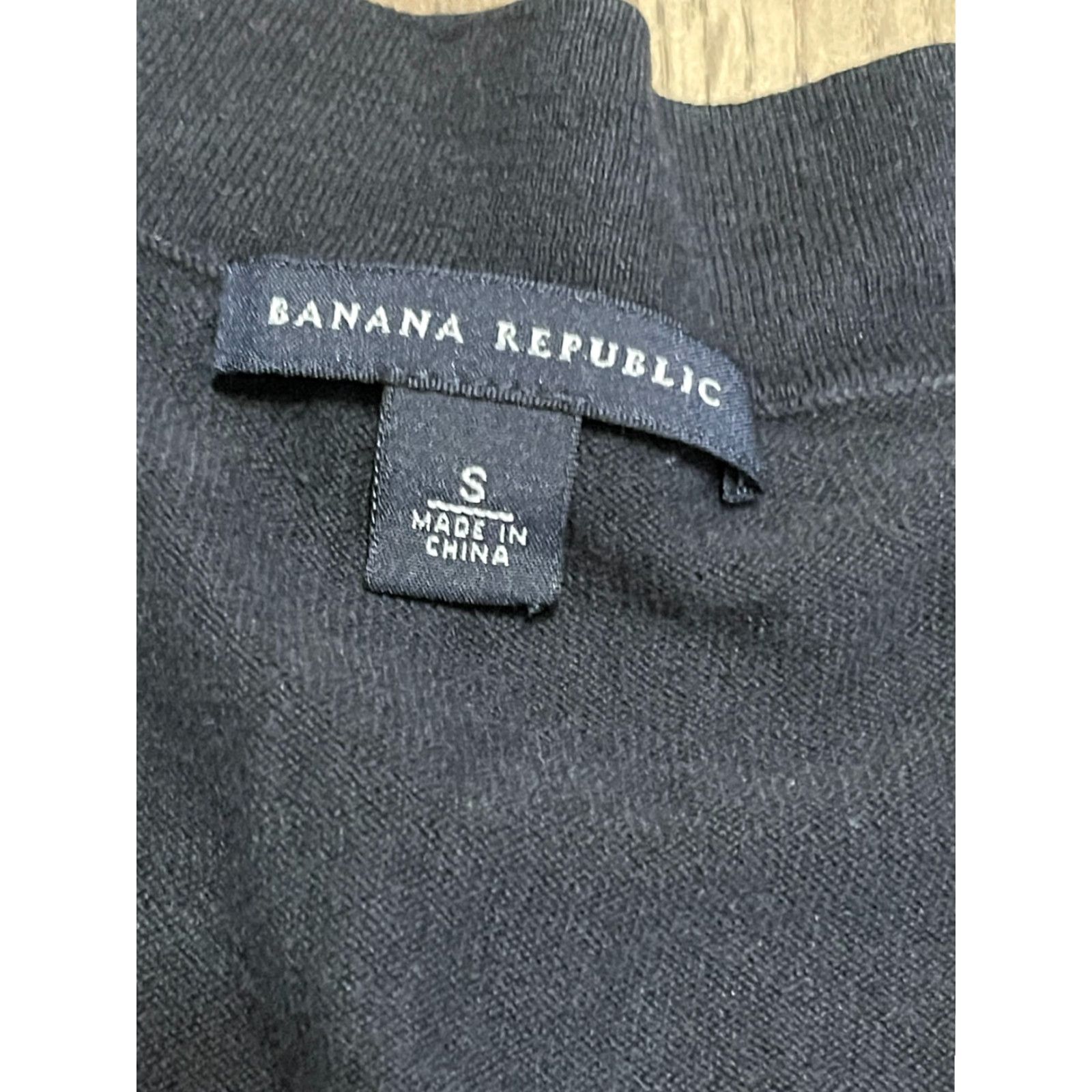 Banana Republic Banana Republic Sweater Cardigan, Women's Size Small, Black, Long Sleeve, Regular Fit, 100% Solid, Casual, Fall/Spring/Summer, Women Size S / US 4 / IT 40 - 6 Thumbnail