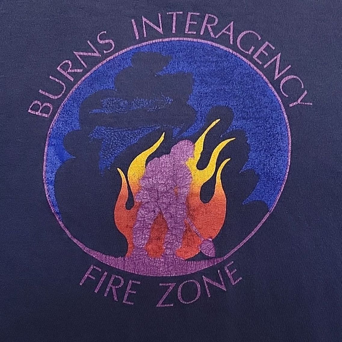 Pinko VINTAGE Wildland Fire Fighter Shirt Men Large Pink Ribbon Burns Faded Distressed Size US L / EU 52-54 / 3 - 7 Thumbnail