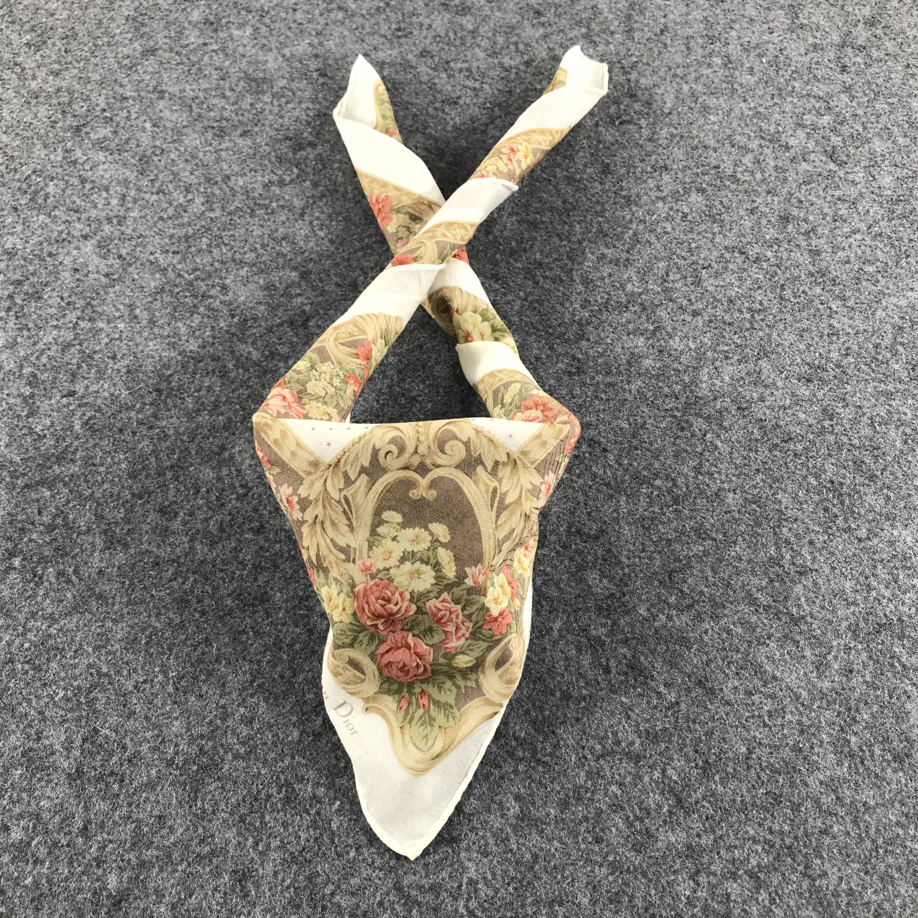 Christian Dior Monsieur Christian Dior Handkerchief Neckerchief Bandana H362 Size ONE SIZE - 2 Thumbnail